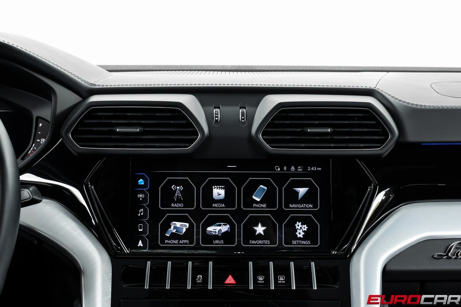 mph026_1100648850_image_27_a7cab19659