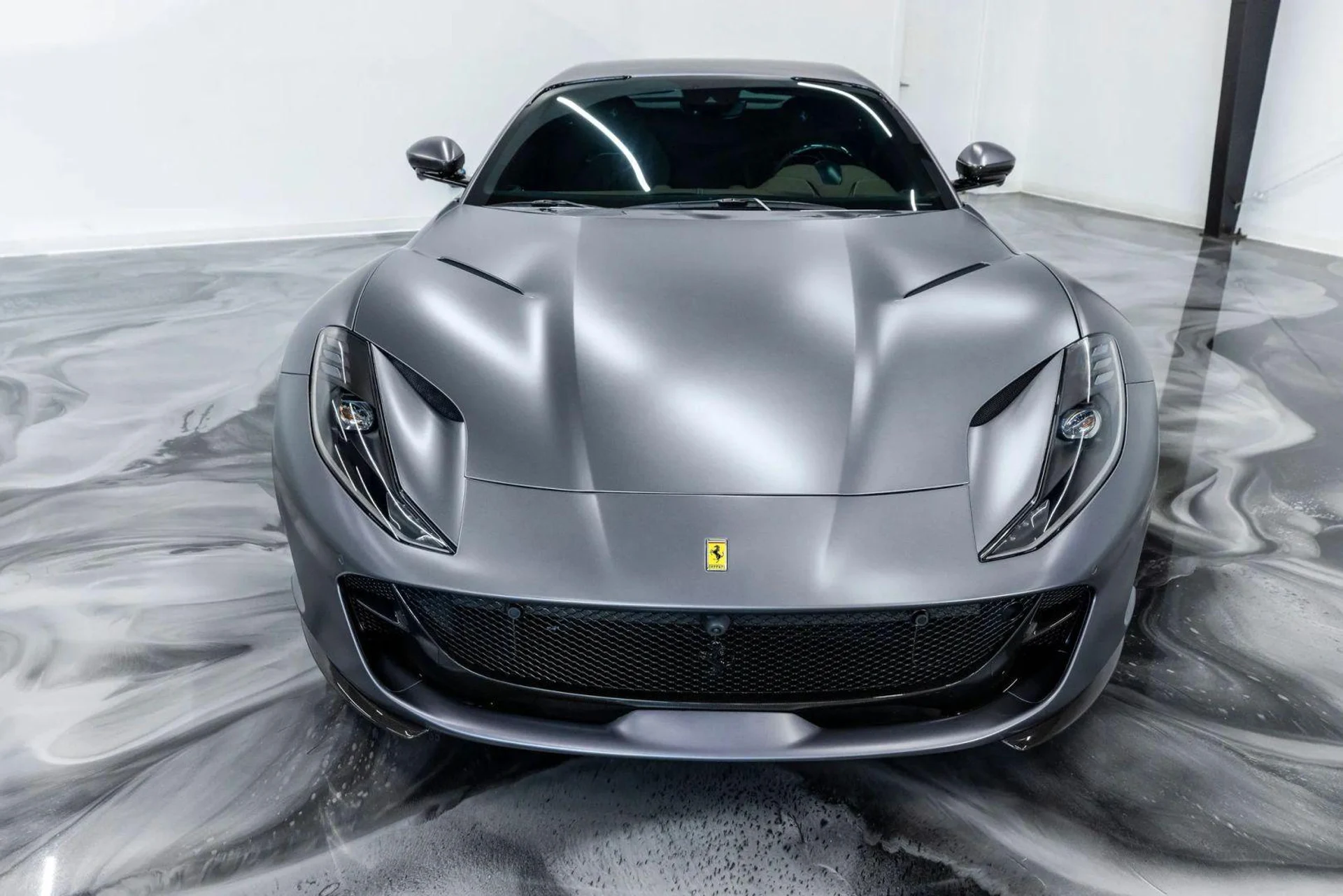mph026_1102254617_Used_2023_Ferrari_812_GTS_Convertible_2_D_1792452573_c0fc89ea1f
