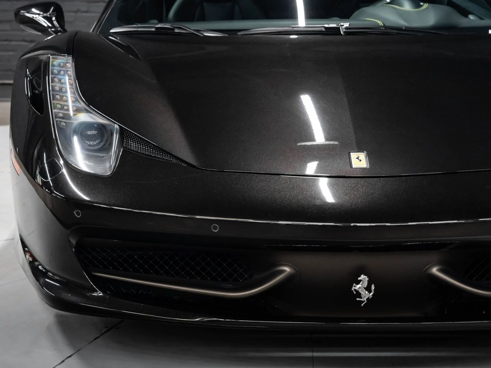 mph026_1104396167_ferrari_458_italia_2015_058cfaea23