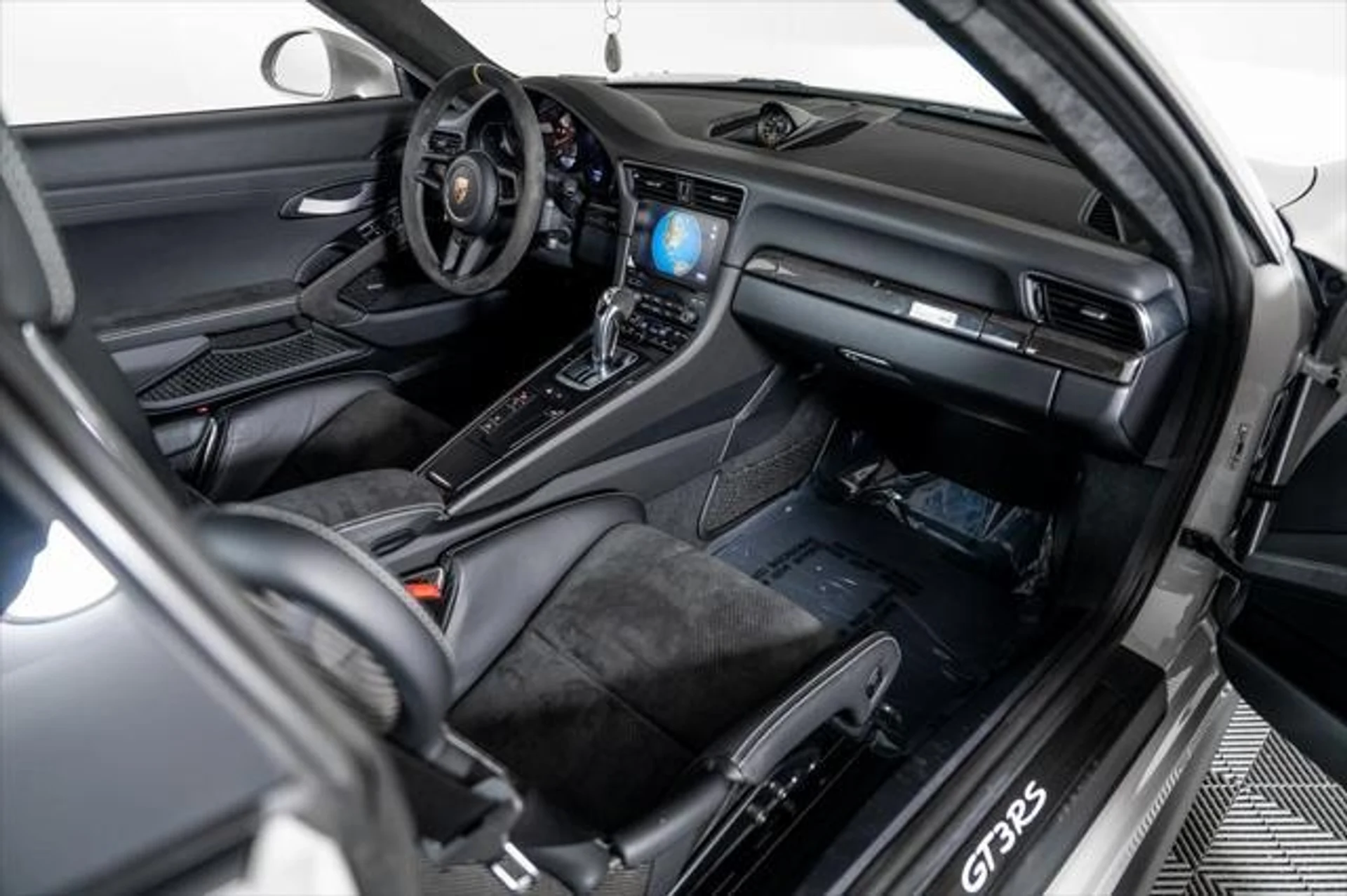 mph026_1104765193_I_Rj_IE_Lh_Lj_M5c_F0l0v_Dp_K4rn_N2_Po_3e89460415