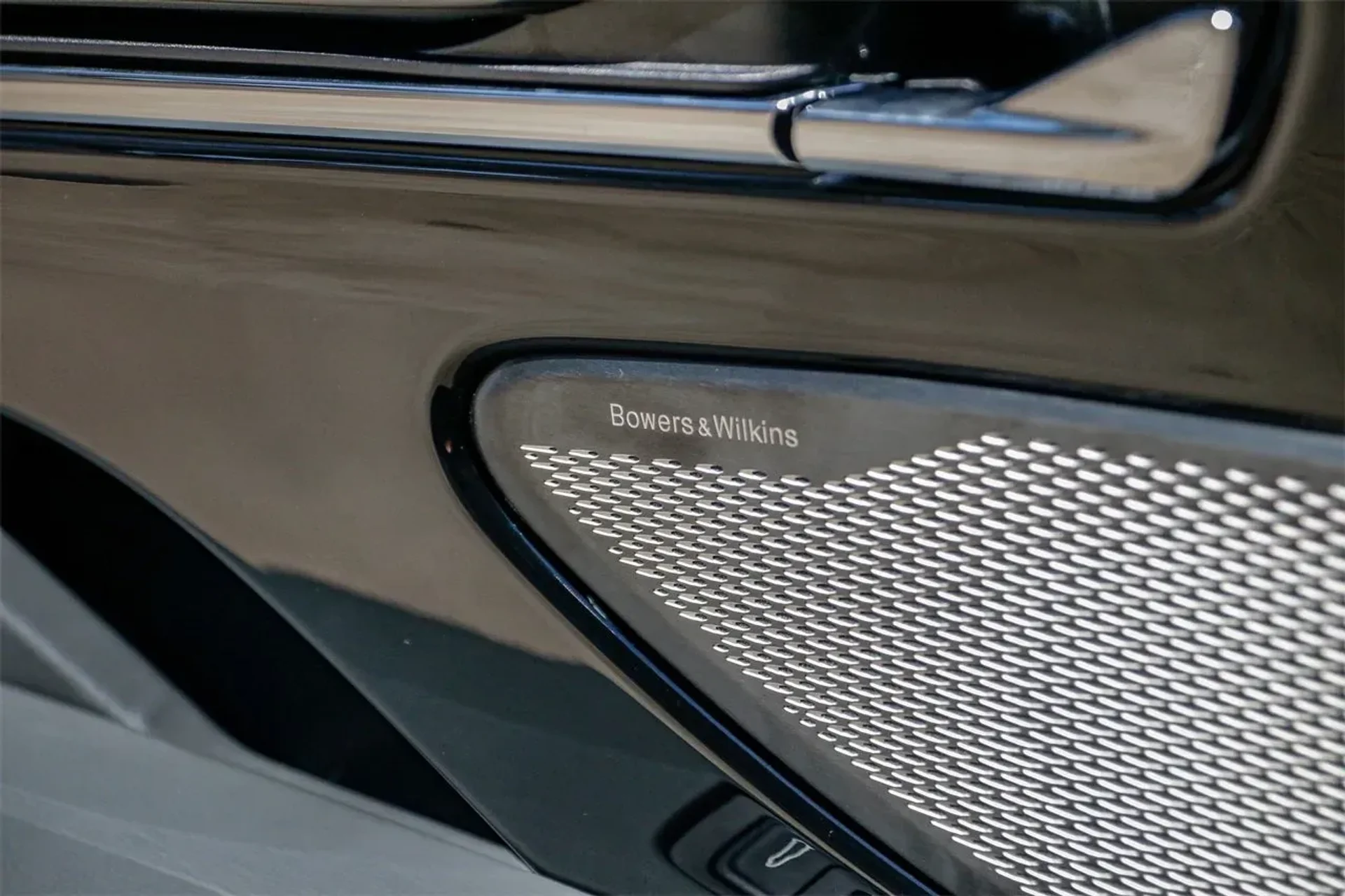 mph026_1109999853_9ecbd5c856c74650acc1c10db906c88d_d1e0704d95