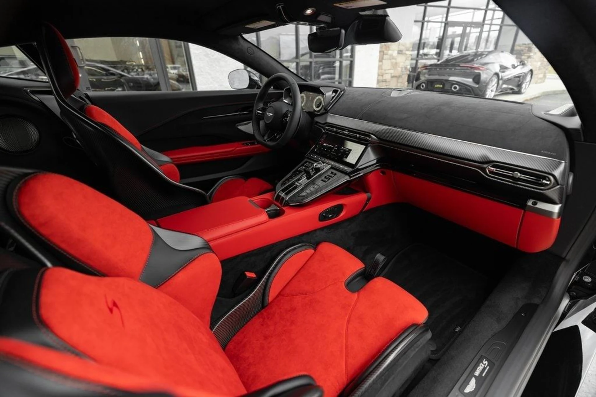 mph026_1110009403_7eb86b17bb10ba8bdd0c8eafe32c4d61x_82191df18f