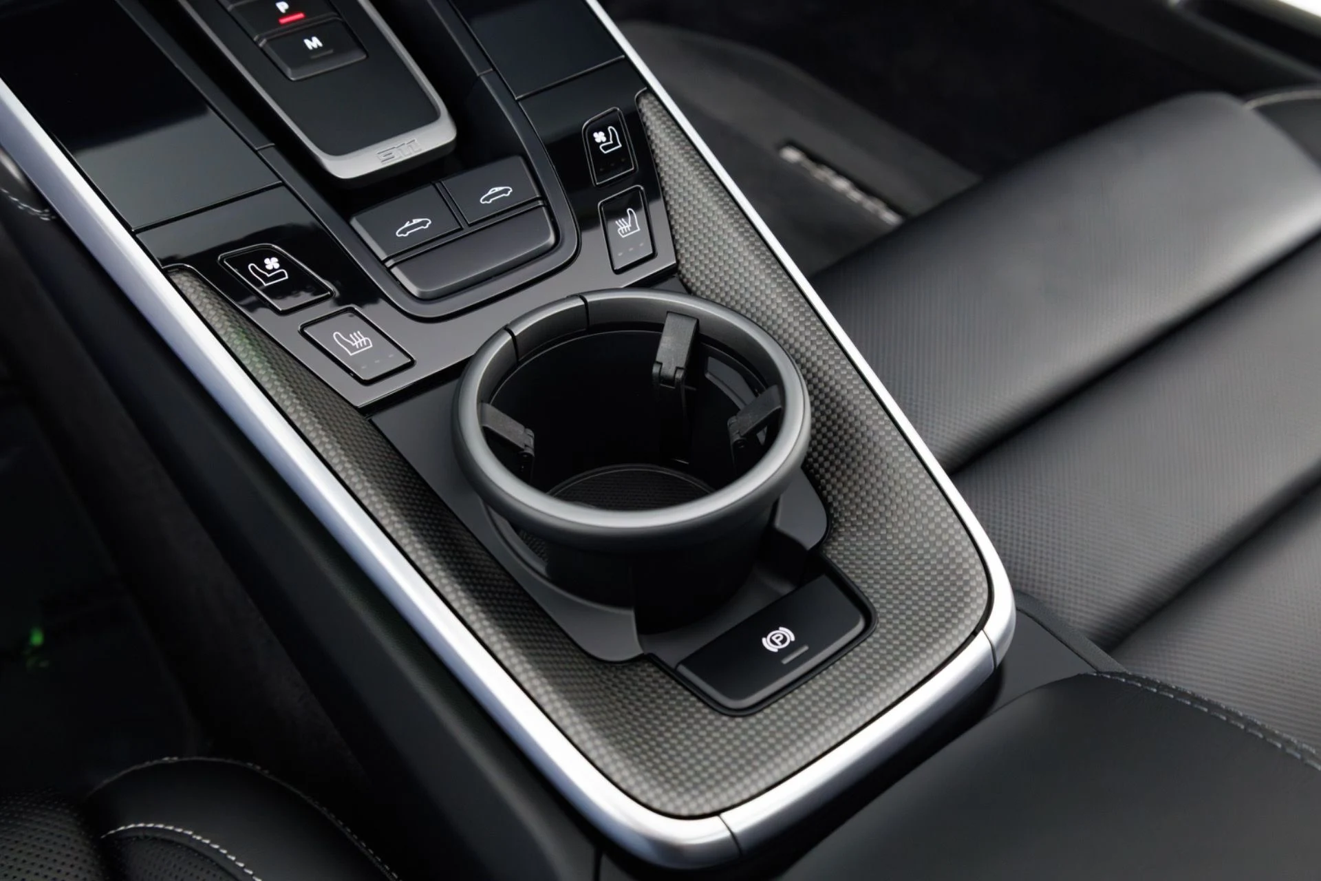 mph026_1113956025_Used_2022_Porsche_911_Targa_4_S_1772835263_a09a2edc00