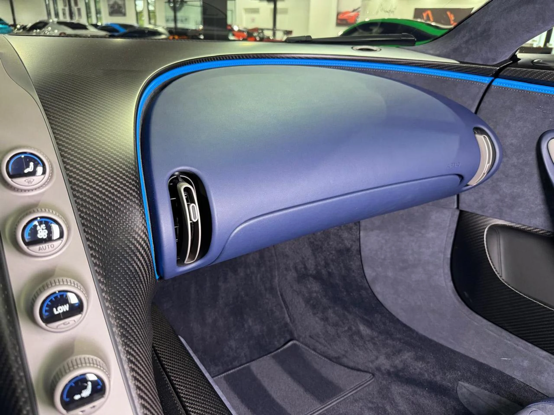 mph026_1121754462_f33f3068a5c3239d82f436d4d5d2e7fc_ebe121080a