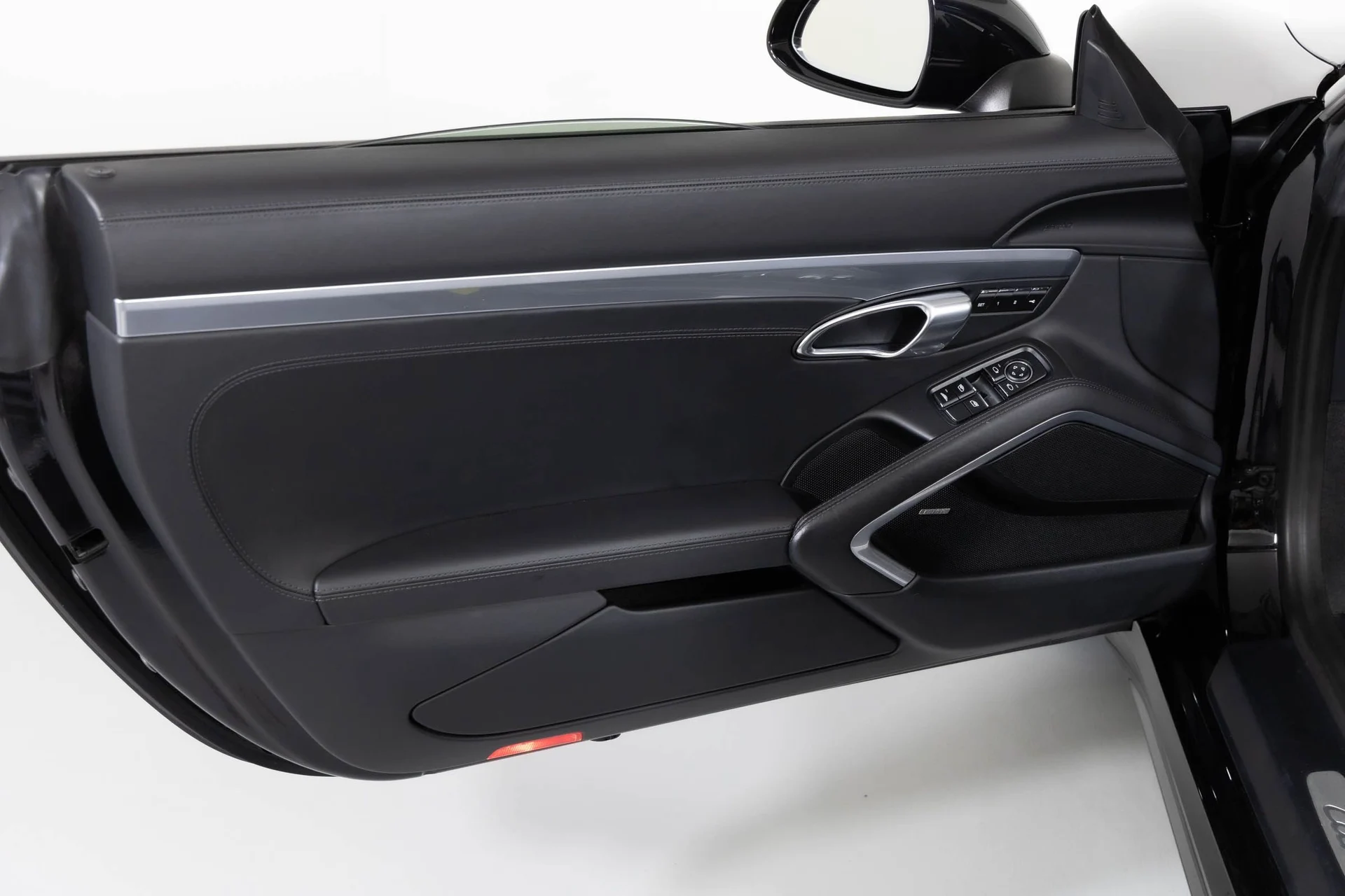 mph026_1124330967_83fbb3e2744147aba281a3e5a92d91cf_35c8be9467