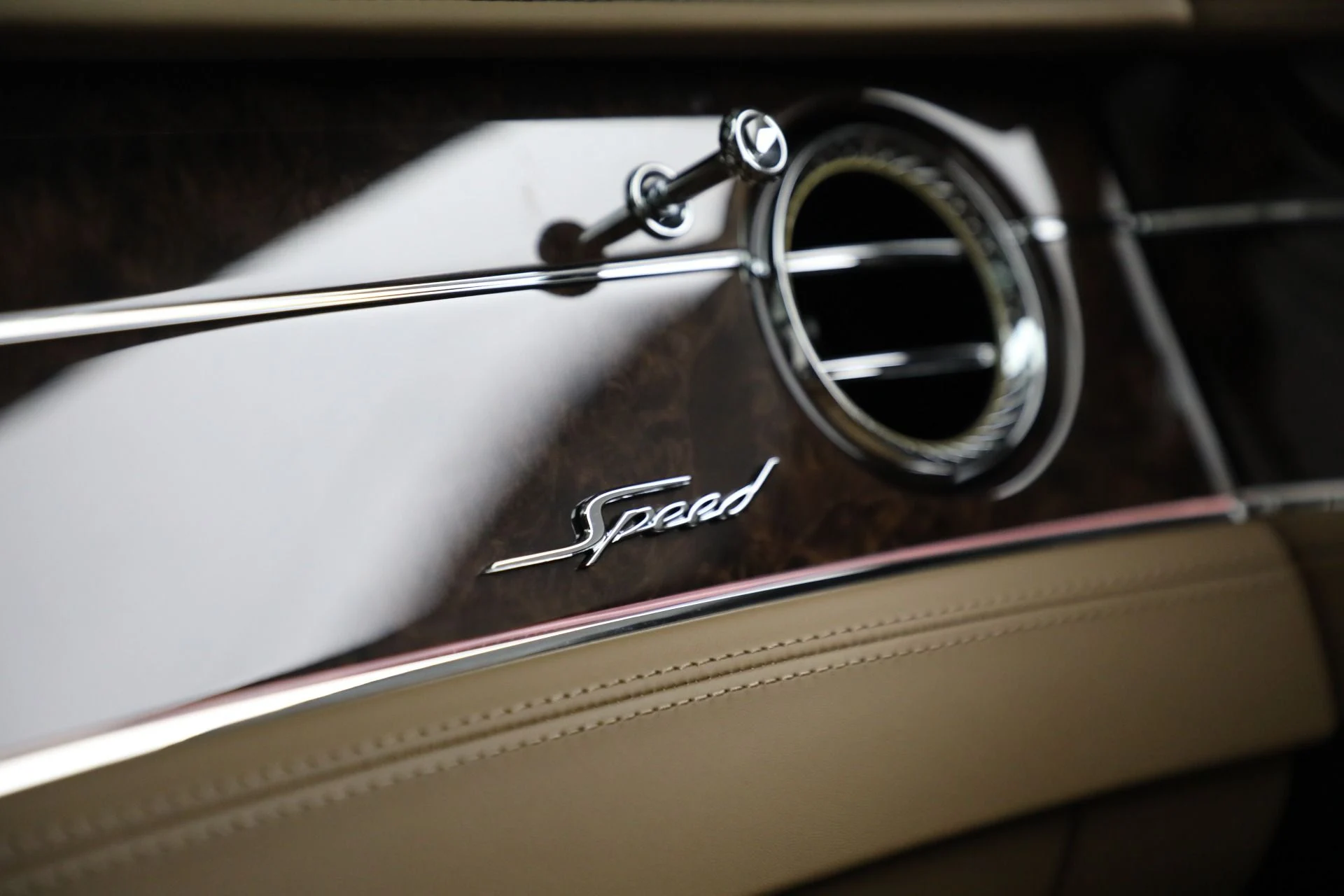 mph026_1137958019_Used_2023_Bentley_Continental_GT_Speed_1778877284_2e4270effa