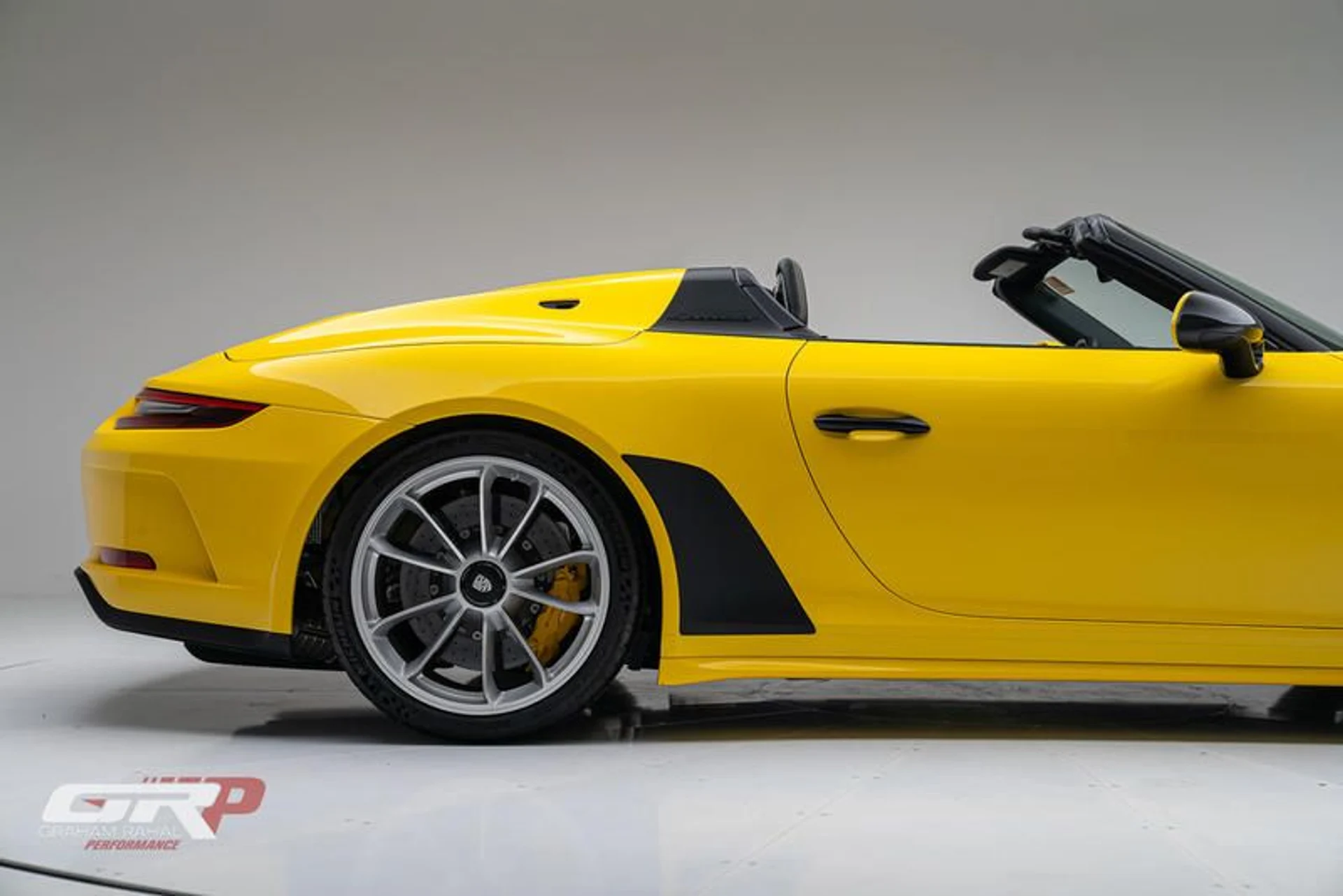 mph026_1147481119_76017_E09_E47_B_4_E98_91_E1_B0_FB_98970_EAB_31dd002ec7