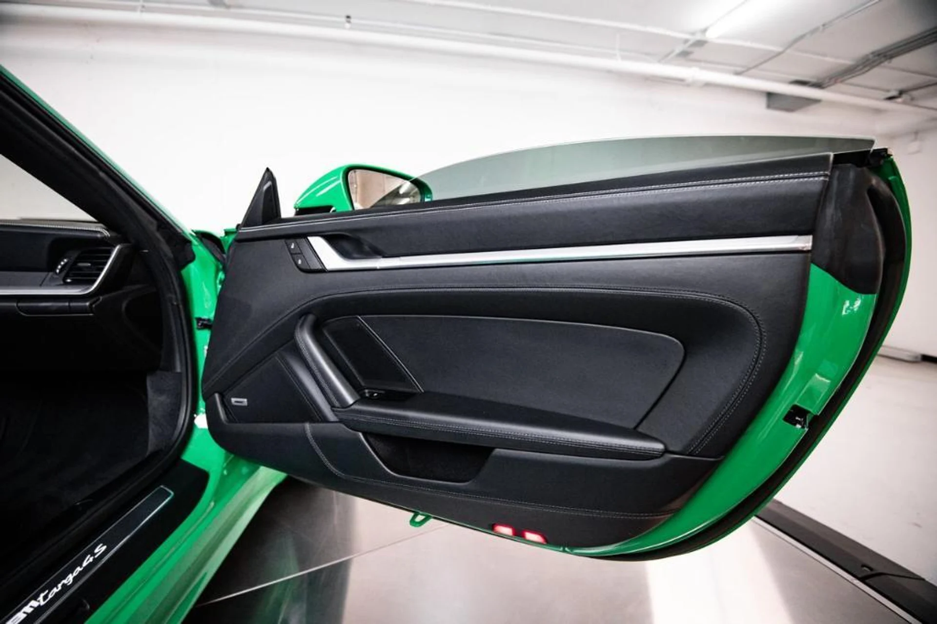 mph026_115258216_Z_Kgfc_Dz_2_Zn_Z8o5tfldi_Sbws_Q_Gg_6fff5011fb