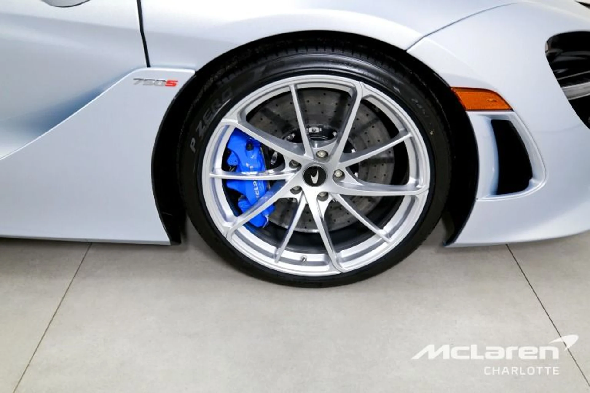 mph026_1153217975_Used_2026_Mc_Laren_750_S_Spider_228040a370