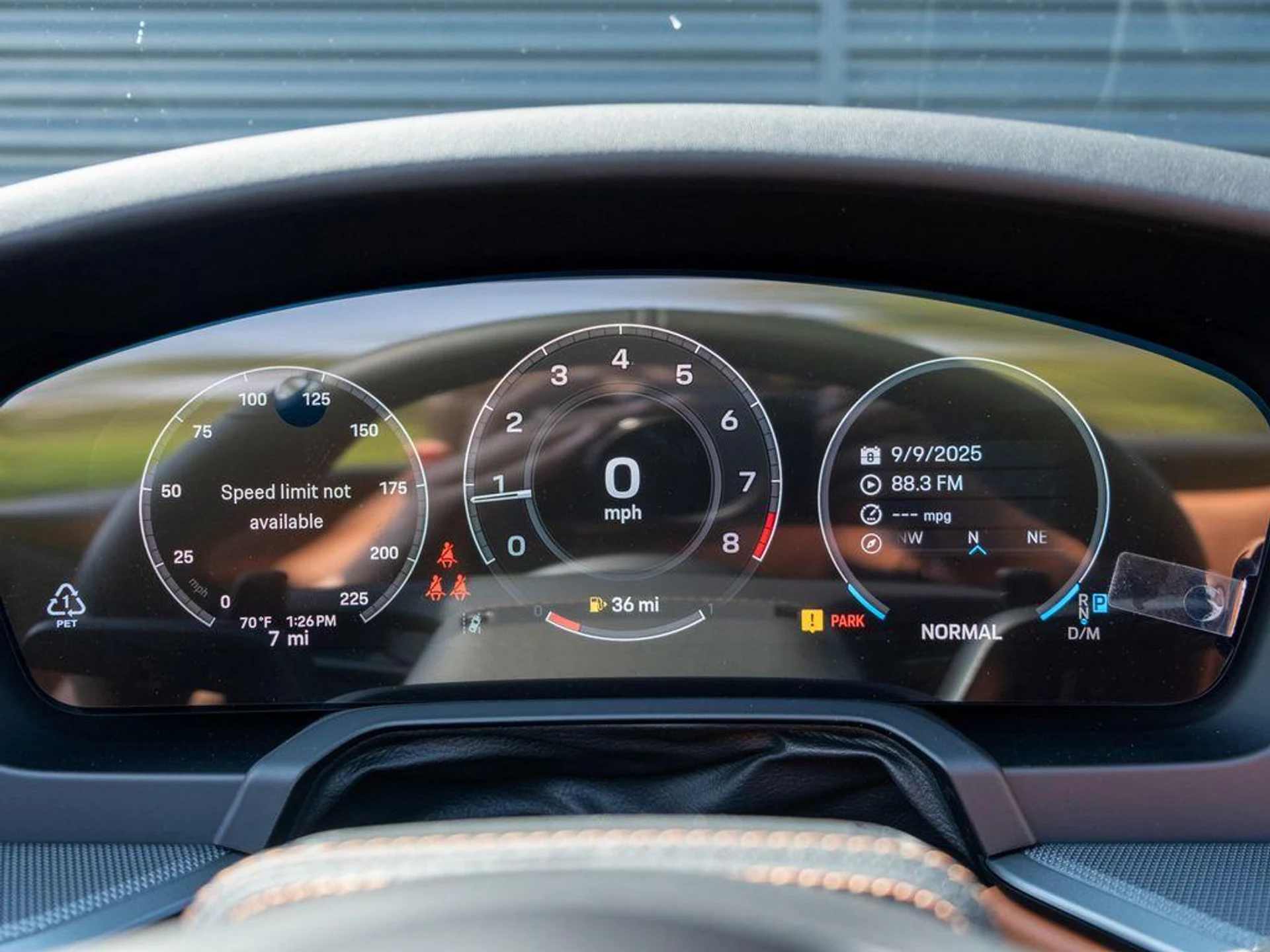 mph026_1156820684_Zfi_Loilun4_K6yze_W74_RG_5_NP_8m_Xg_736a253a1f