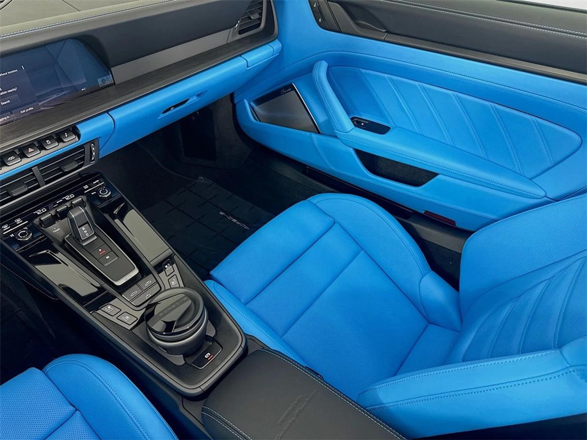 mph026_1157876549_f641368aea5c0f3e797f945a1d7a3381_5ef8d016ea