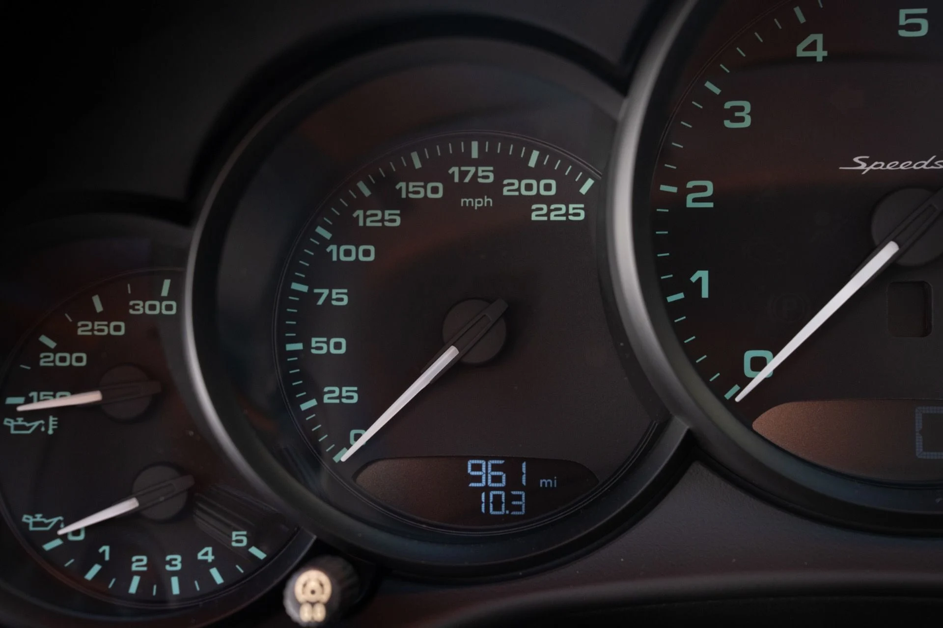 mph026_1162158200_Used_2019_Porsche_911_Speedster_1781046594_17b6a0b5c3