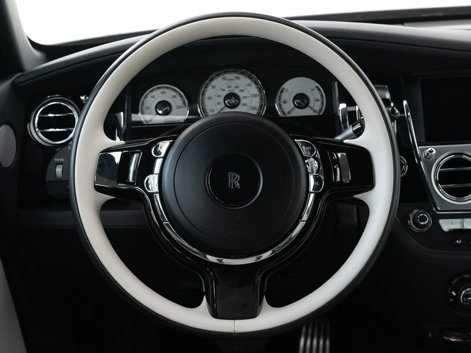 mph026_1165685481_5b9f937494f05da2a20894bff6c06e00_24c897a374