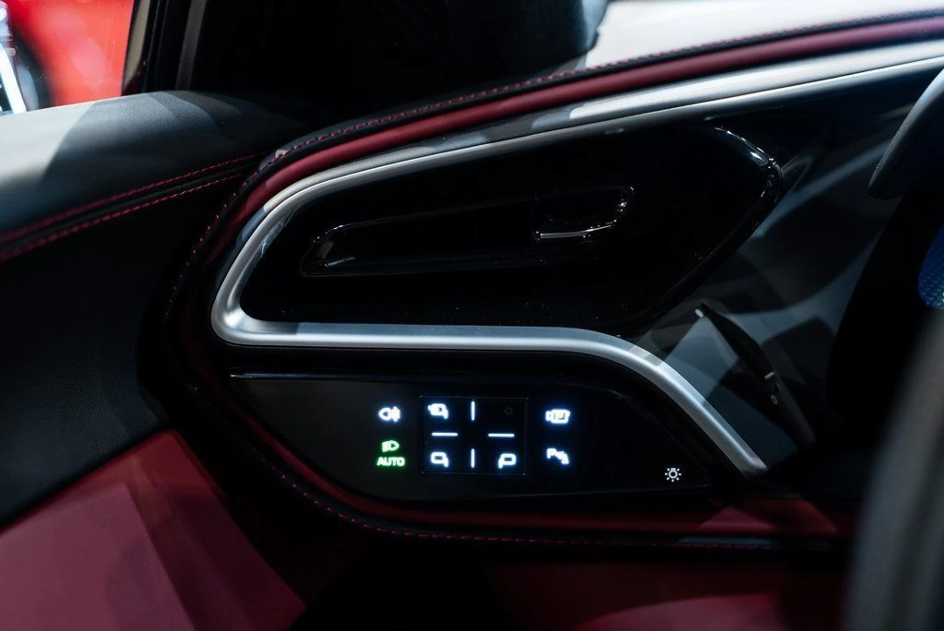 mph026_1171967535_c7814f9c56297c25a8cd306b7ebccccd_b025b86a3c