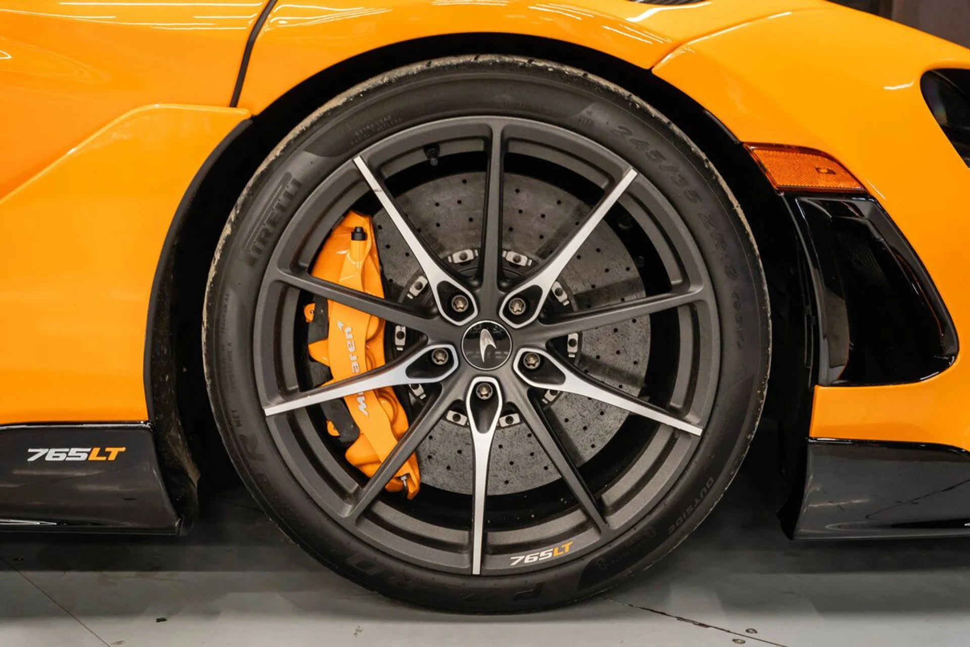 mph026_1178214075_mclaren_765lt_2021_3fb4ba3b82