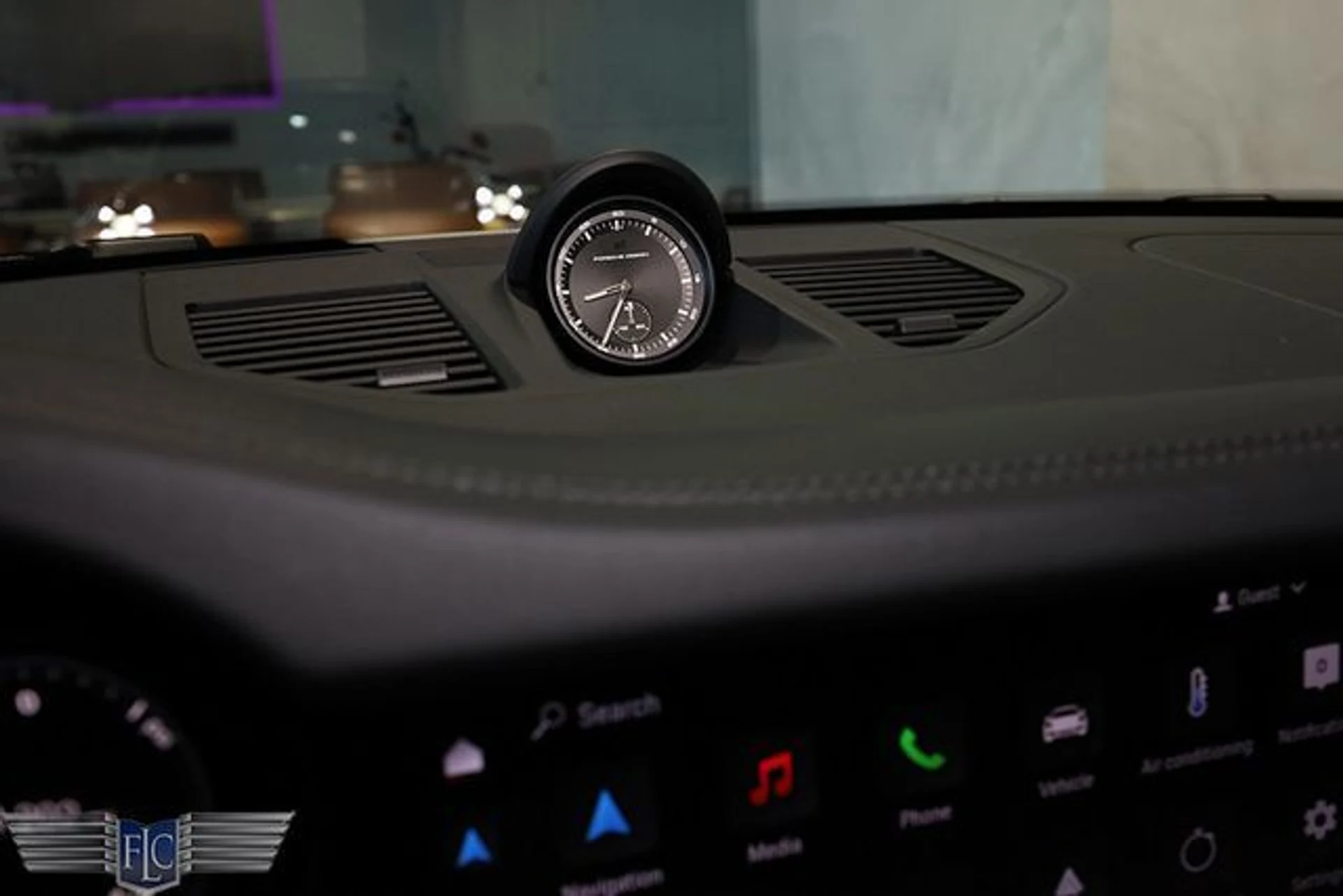 mph026_1186103690_used_2025_porsche_911_turboscabriolet_9689_23063481_31_640_22dff8afb8