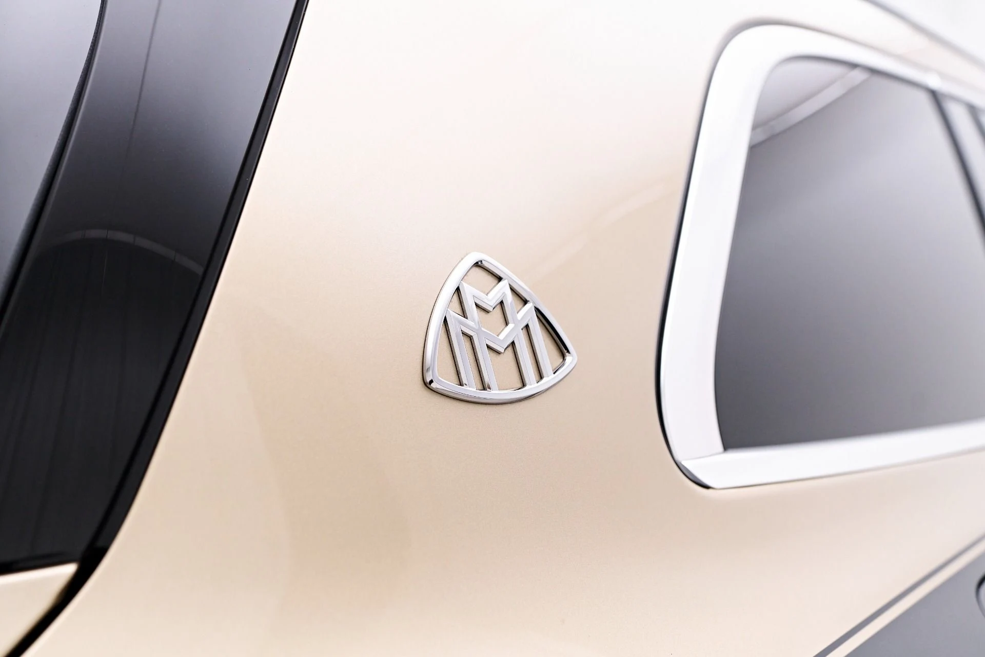 mph026_1187697074_Used_2024_Mercedes_Benz_GLS_Maybach_GLS_600_1754703723_63393c8b6d