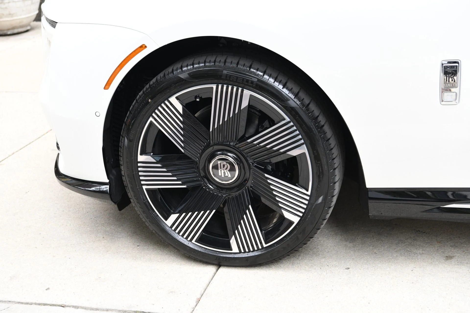 mph026_1192727847_11986_p28_l_369db8ff7e