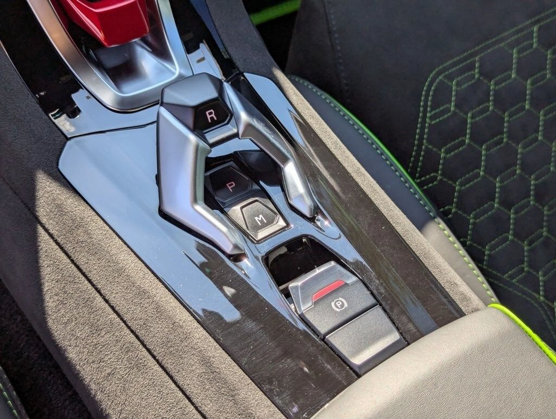 mph026_12002761_a071bf43cfdb28574b4b7eee1393470ax_a299916964