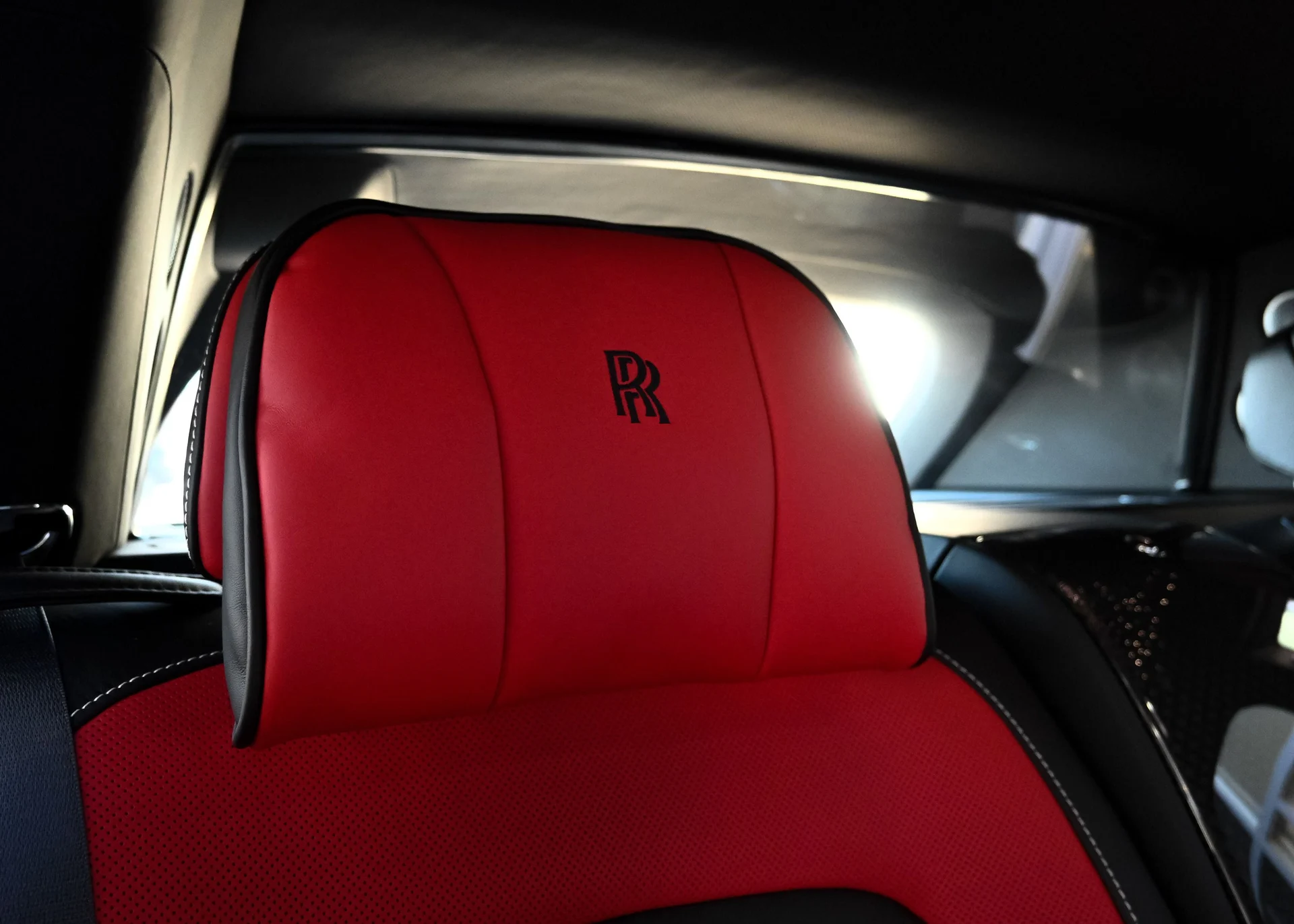 mph026_120711303_847eb3b9_bc71_42d7_9f43_062f0b81027e_986c355042