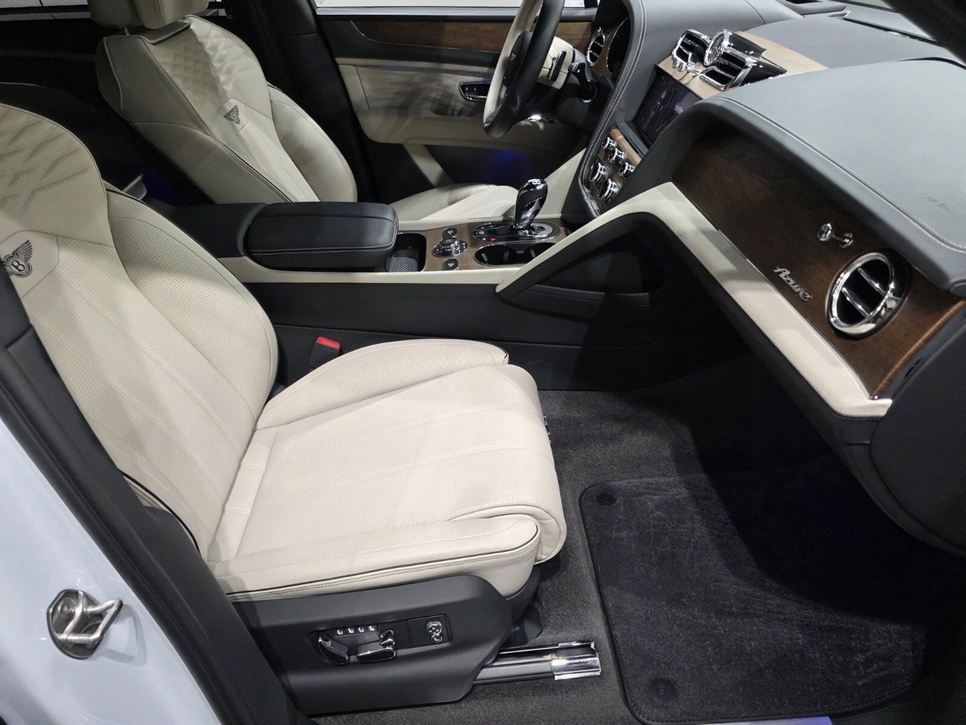 mph026_1213531190_7ac172c153cebffe119f7ebb0f6ef23e_9538525f96