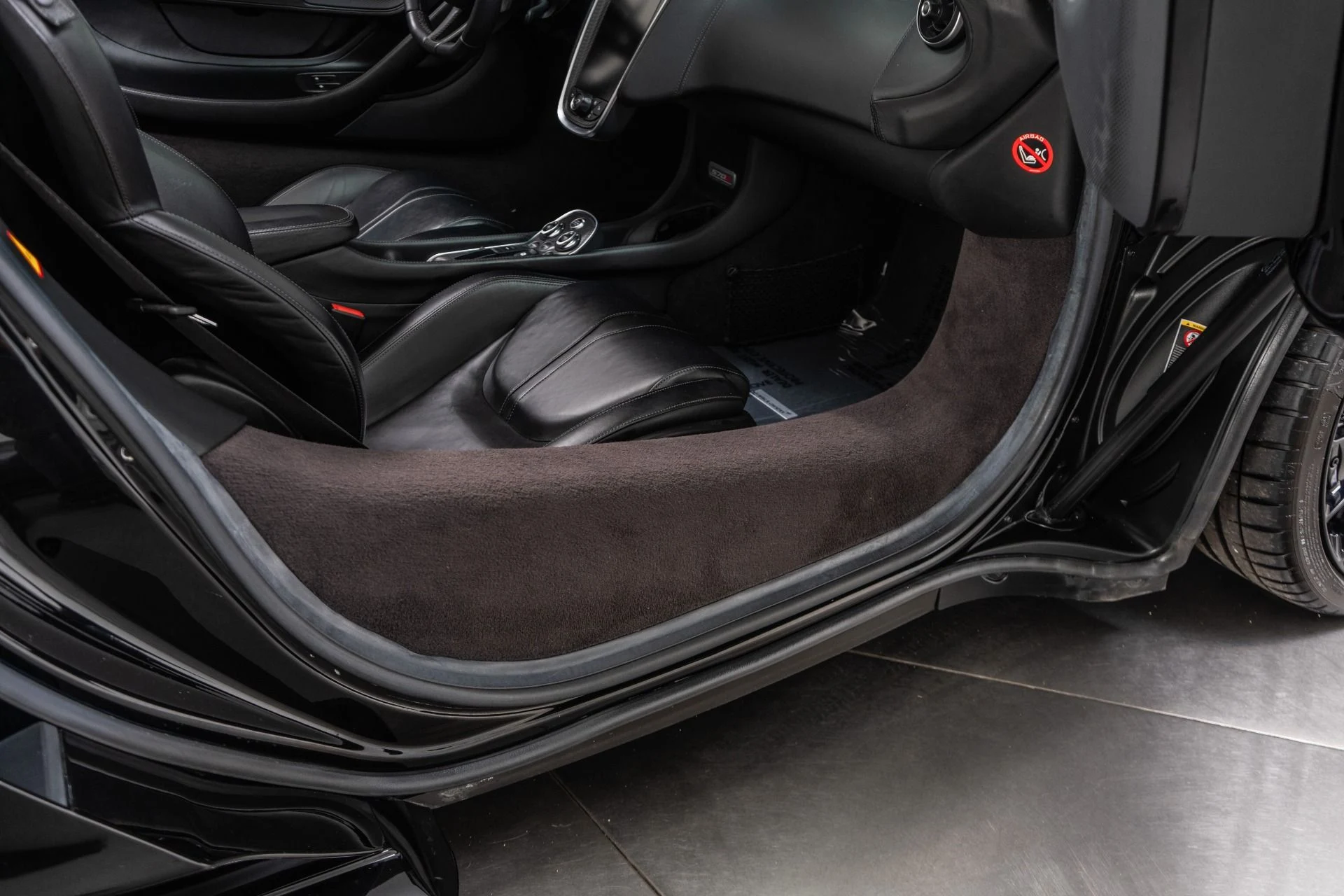 mph026_1215675537_Used_2020_Mc_Laren_570_S_1787089177_9cea1308c8