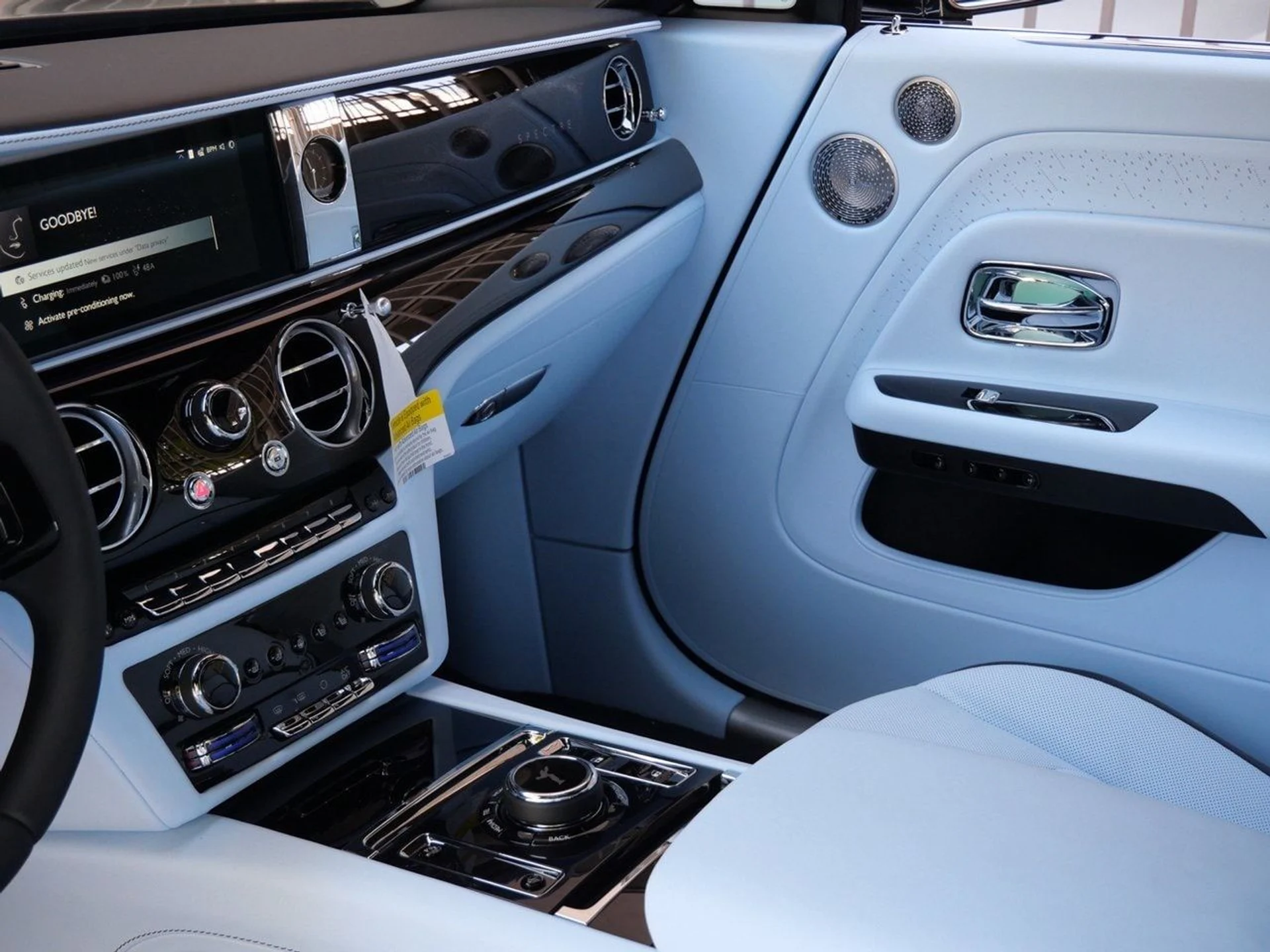 mph026_1220618015_c23038759ec0eba7b8b16d5ce14bce75x_25b51d0326