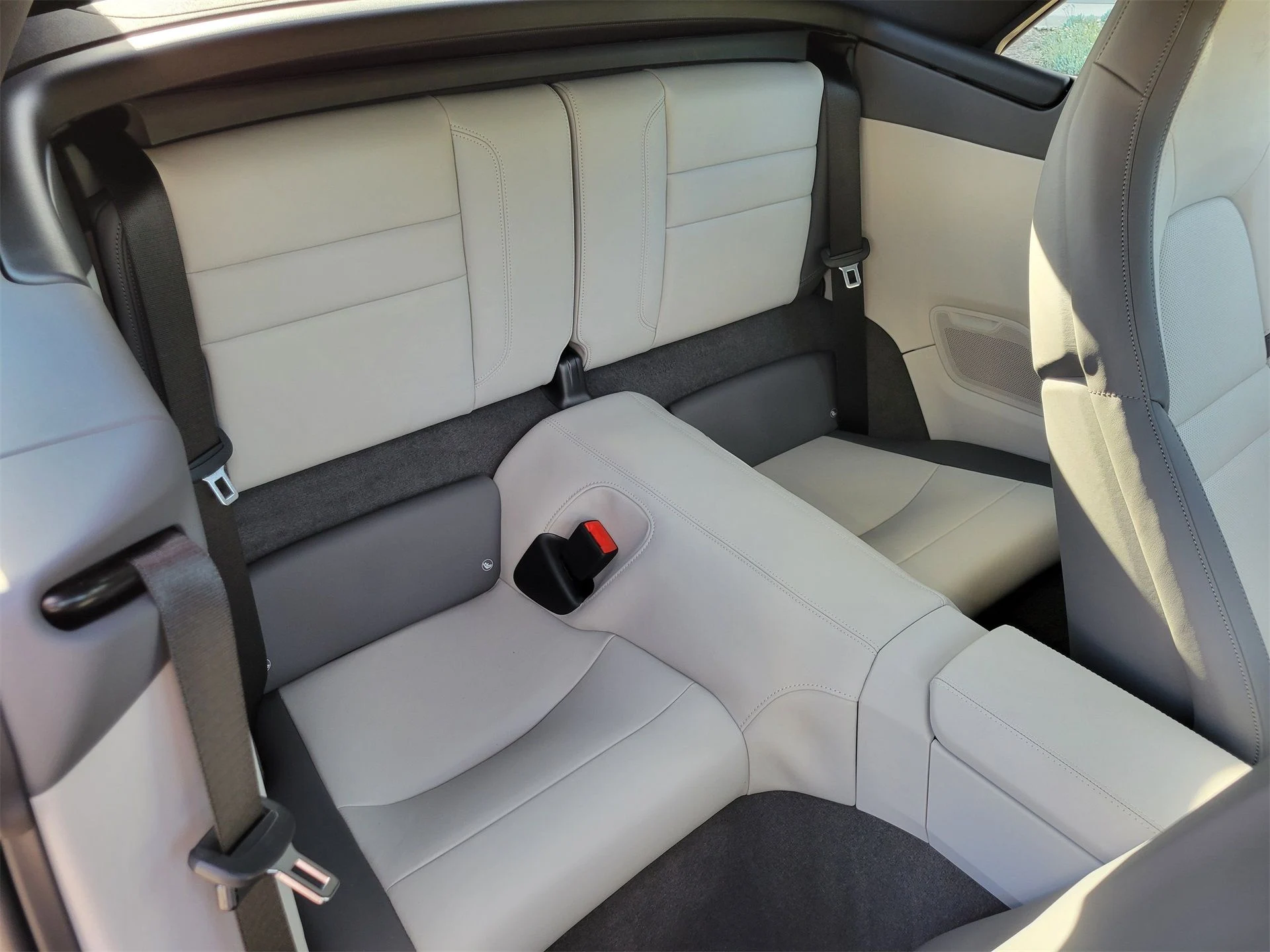 mph026_1234990204_fd54734935b610684965f9edcc93ed27_20d5cdaafe