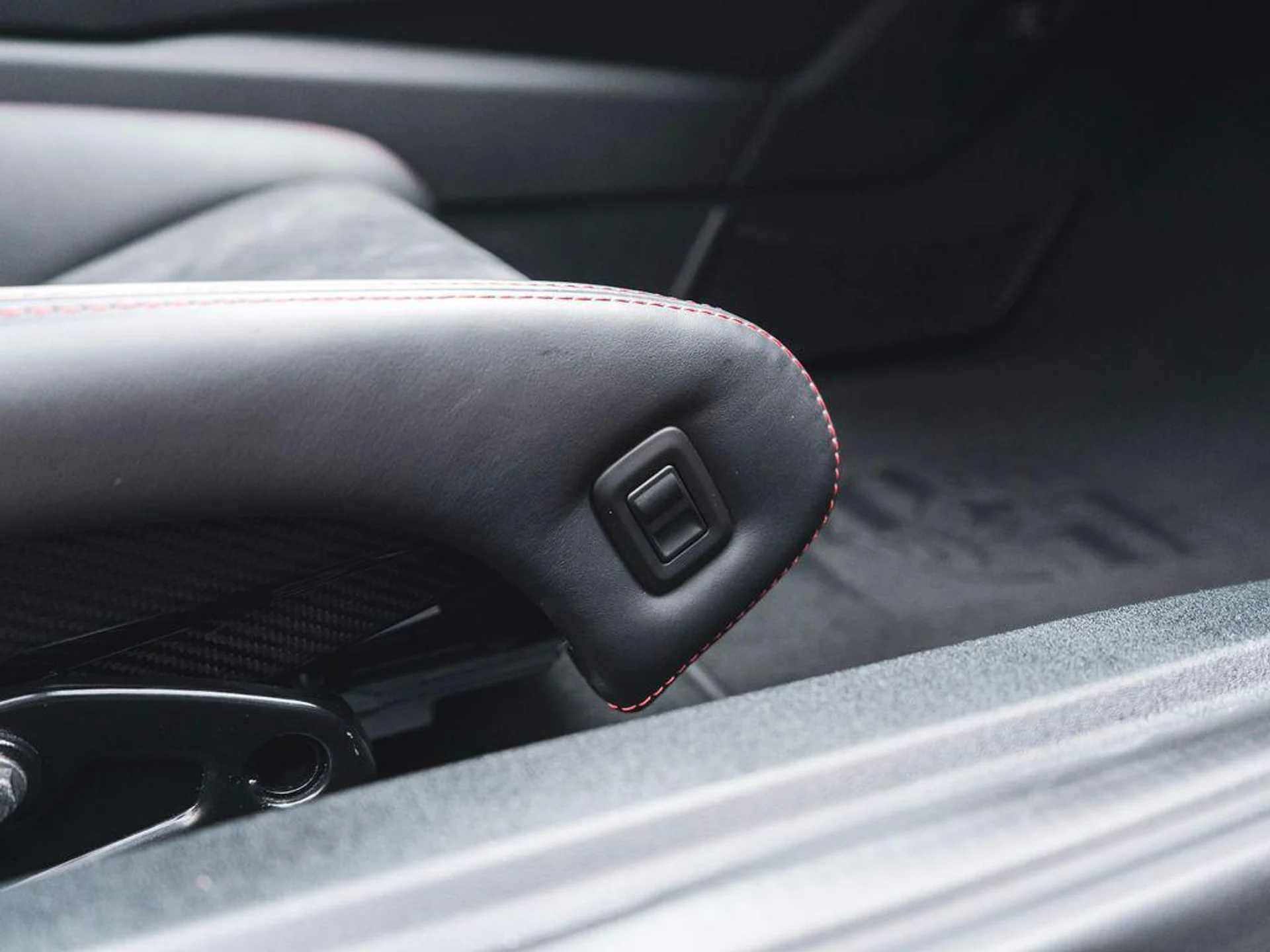 mph026_1239166673_M7_Dv_I9qmj_A_o_L1_mk_Fkn_U_Rm_E_Imo_35e1c758a0