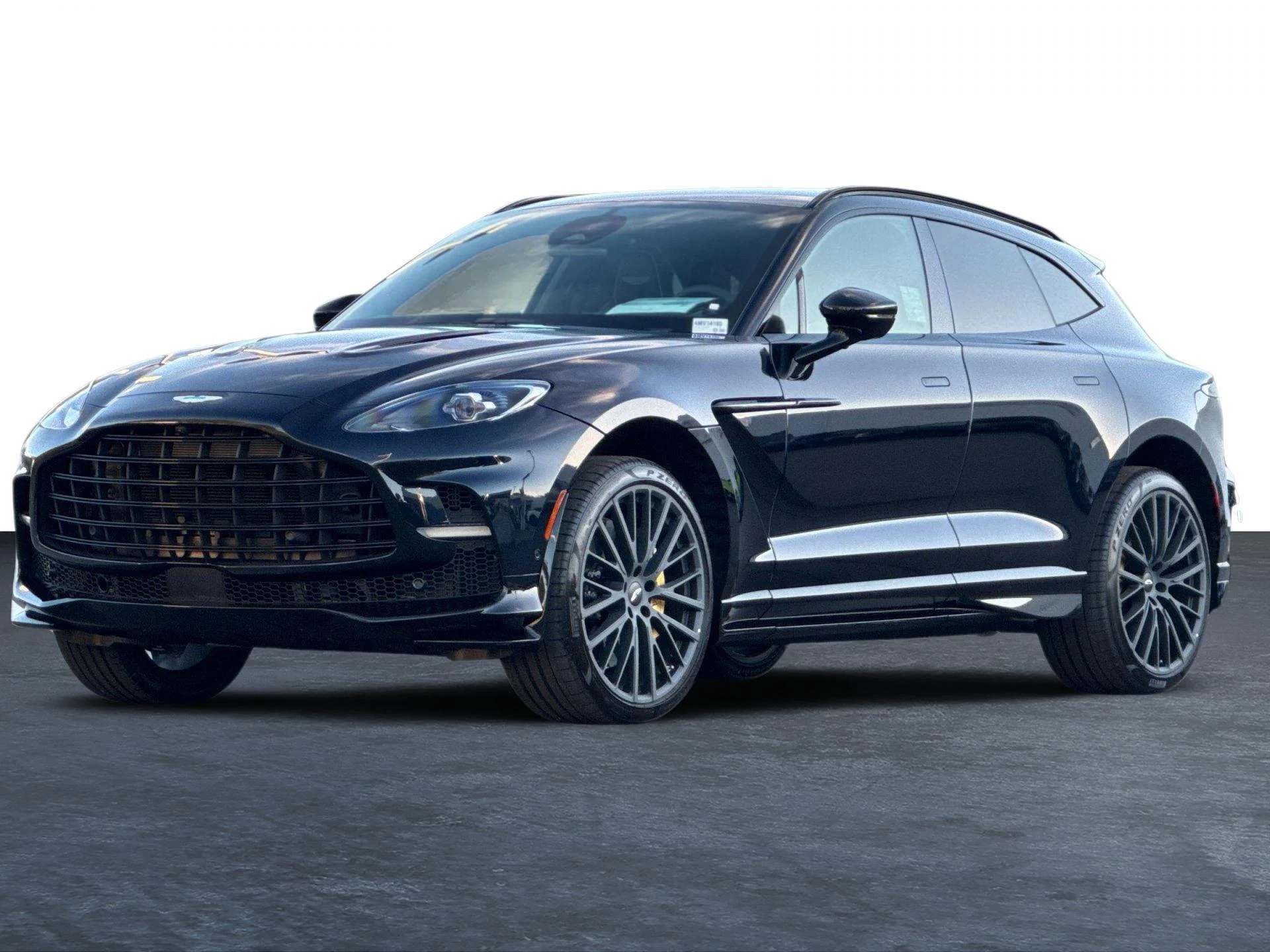 mph026_124108074_New_2026_Aston_Martin_DBX_707_1767971562_e83f020f55