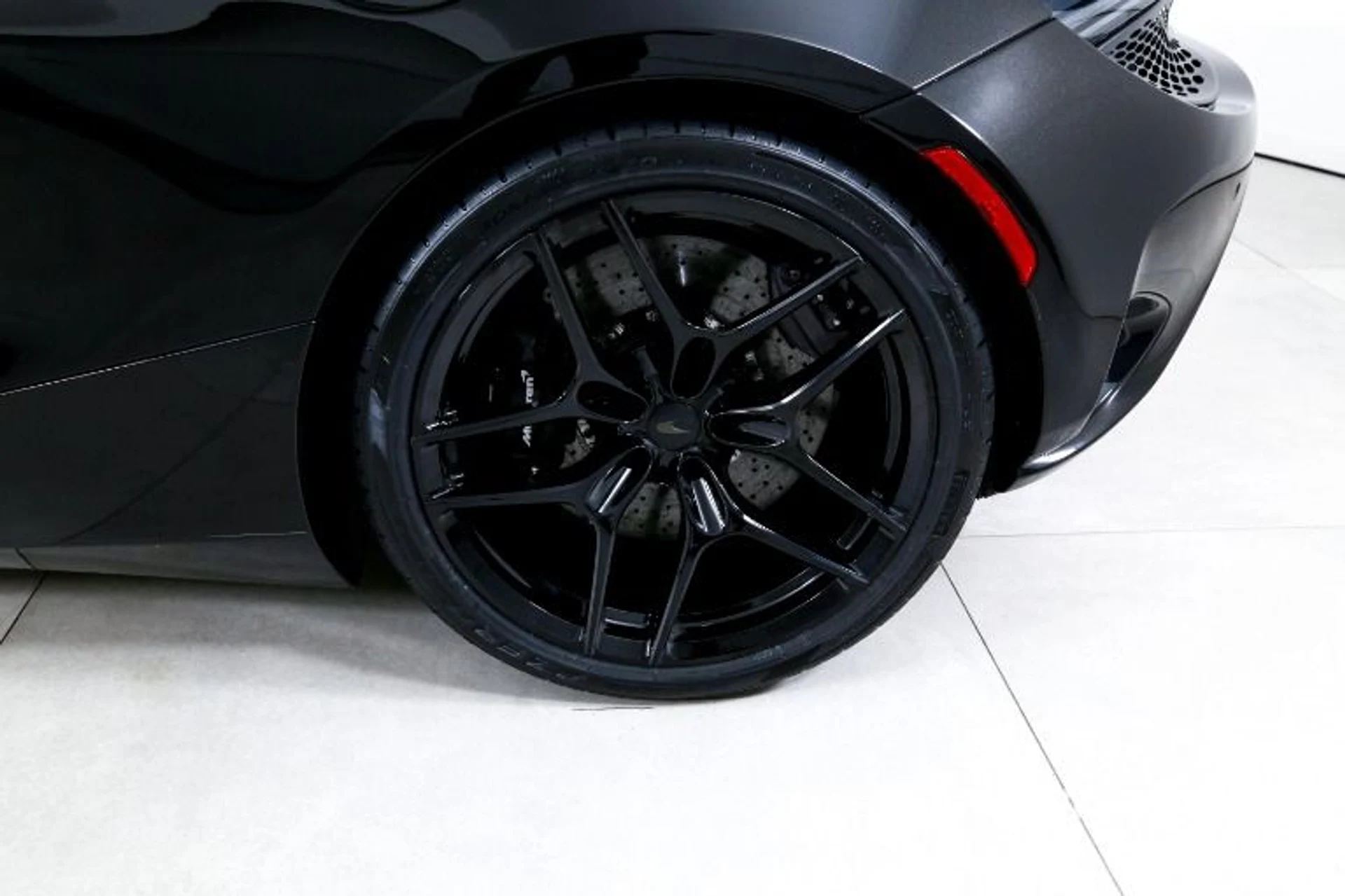 mph026_1244401418_Used_2025_Mc_Laren_750_S_d7f023b628