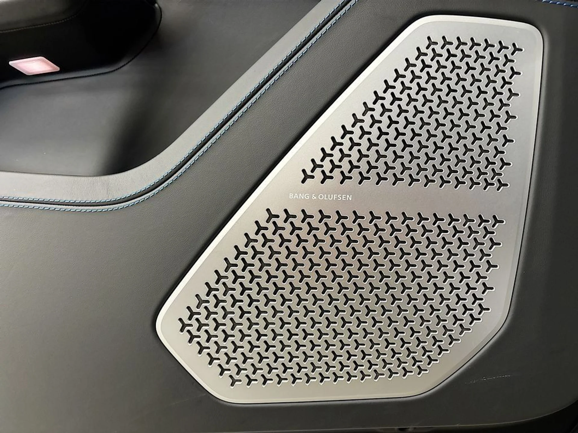 mph026_1245529479_9a12d7a1d7ae2e120775496a96922704_02e4df6b1c