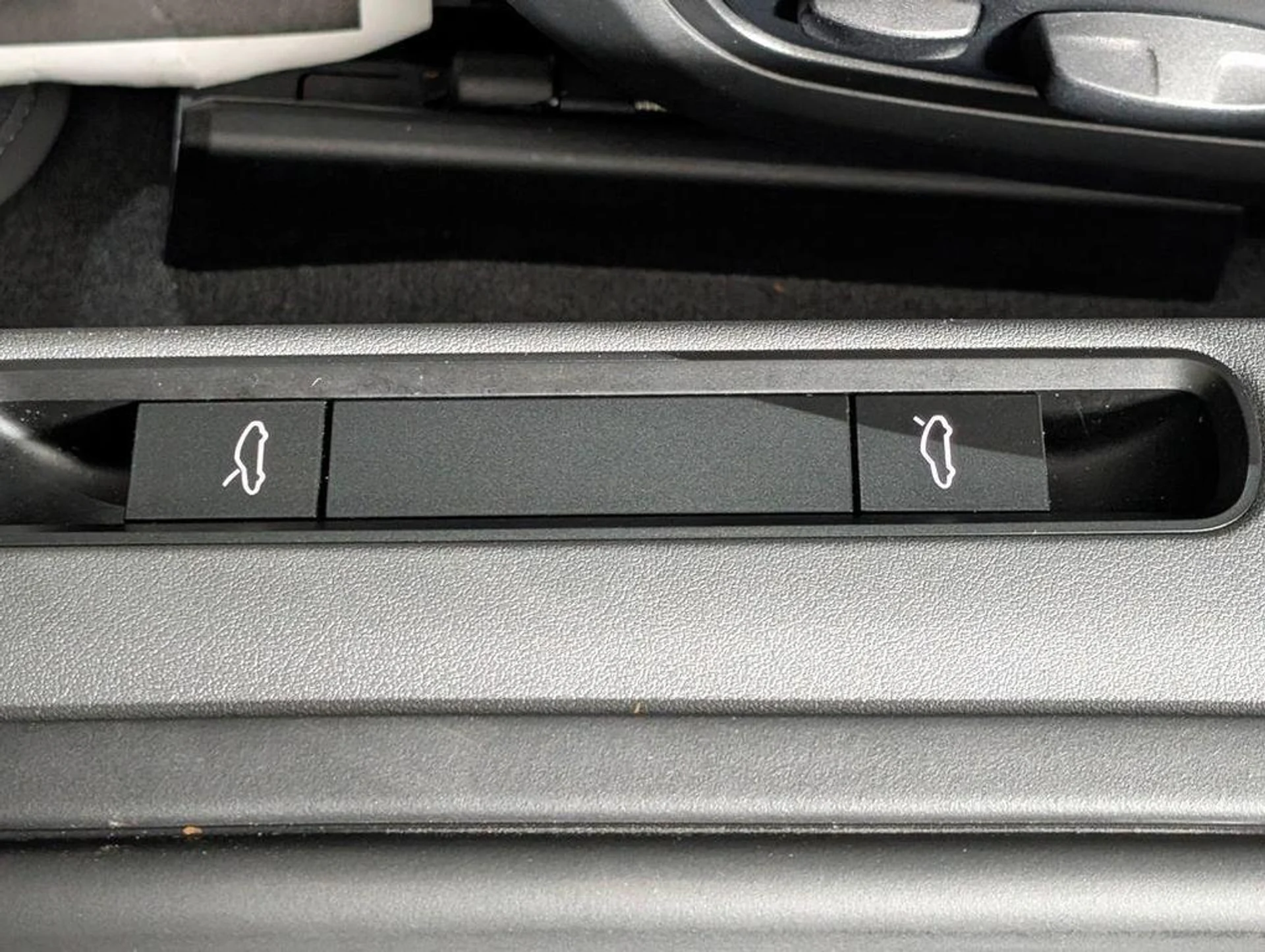 mph026_1251940844_rv_E3pwq_Tp3i_Y_Sy2_Umg_E3_ZAO_9_J4s_cc432e8ab3