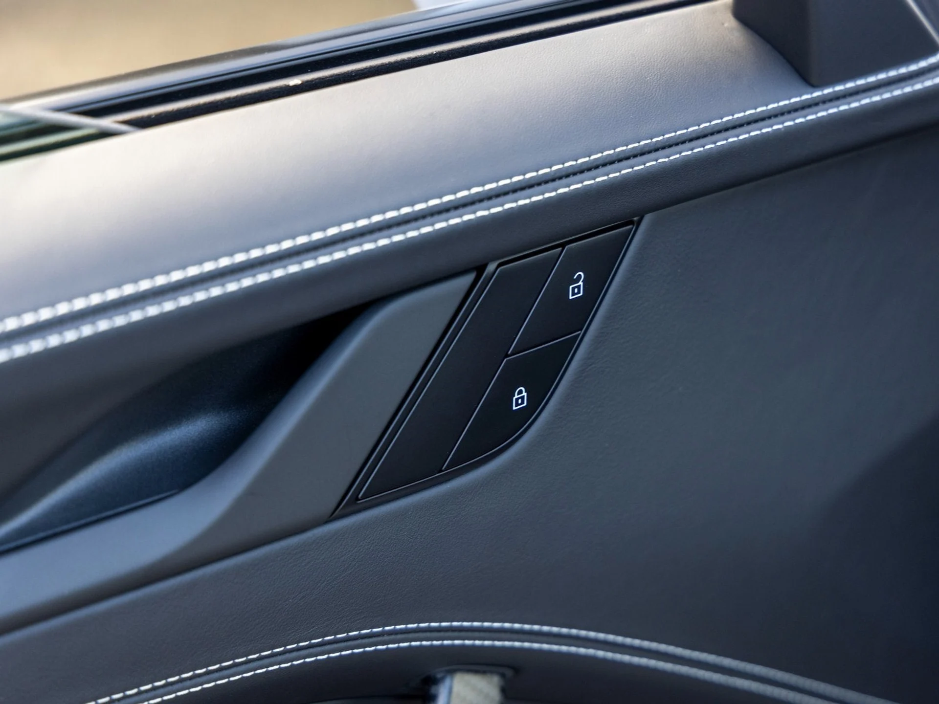 mph026_1263977921_27_674f8bc75e