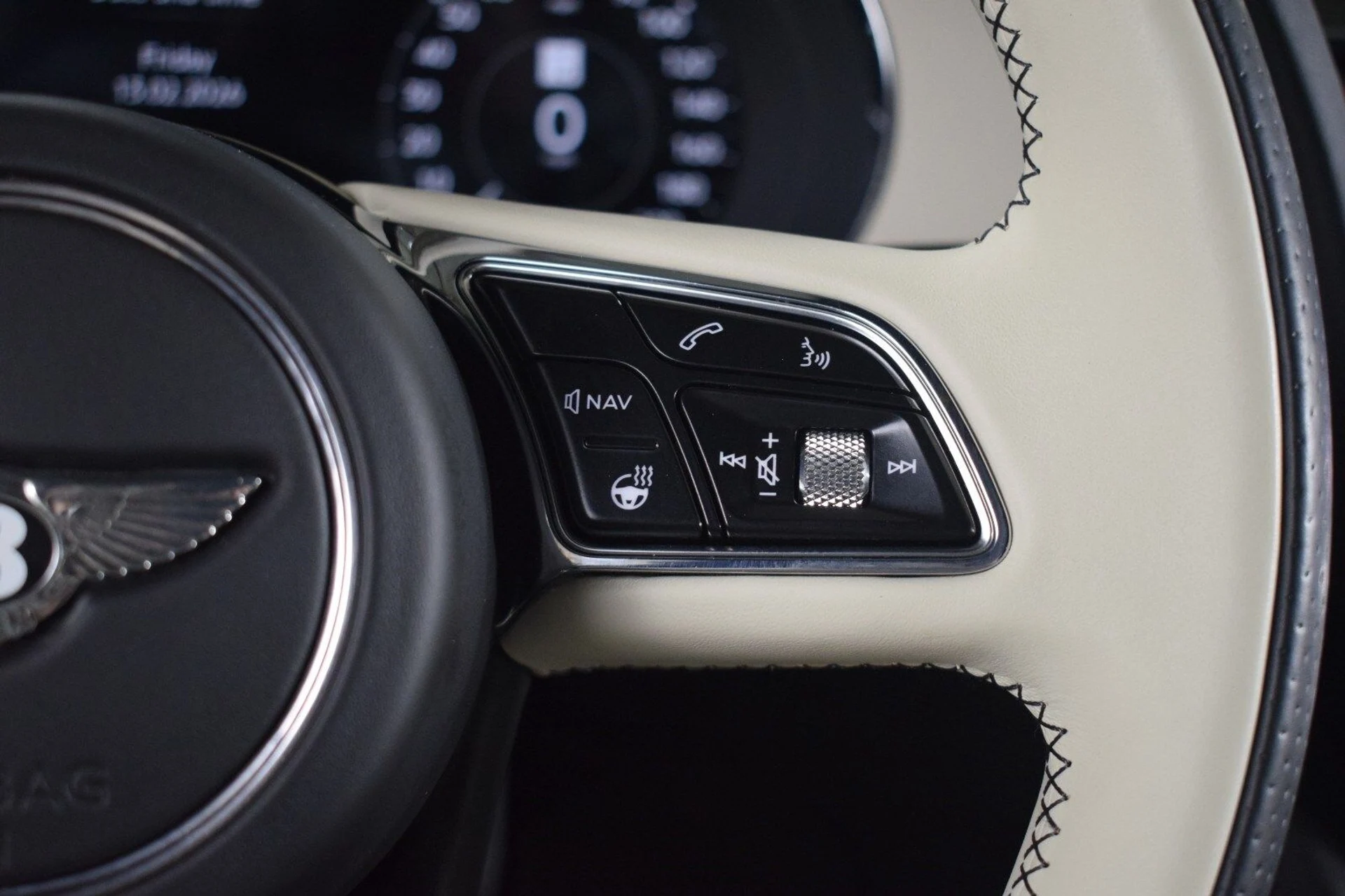 mph026_1265588001_86c578a5df26b5ab42d8de318dce179bx_605a0cb5c2