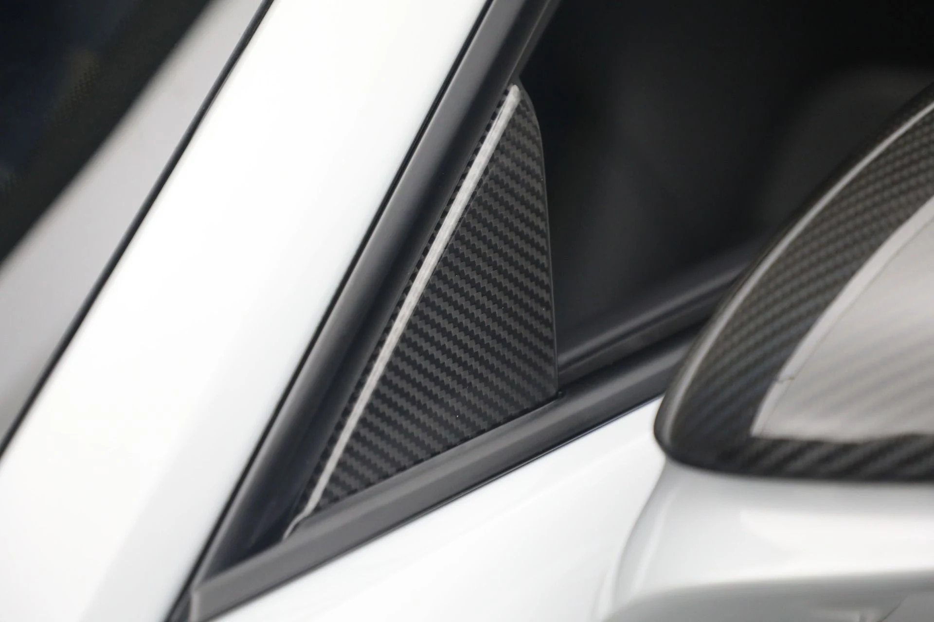 mph026_1267547067_Used_2024_Porsche_911_GT_3_RS_1782768712_a98933708f
