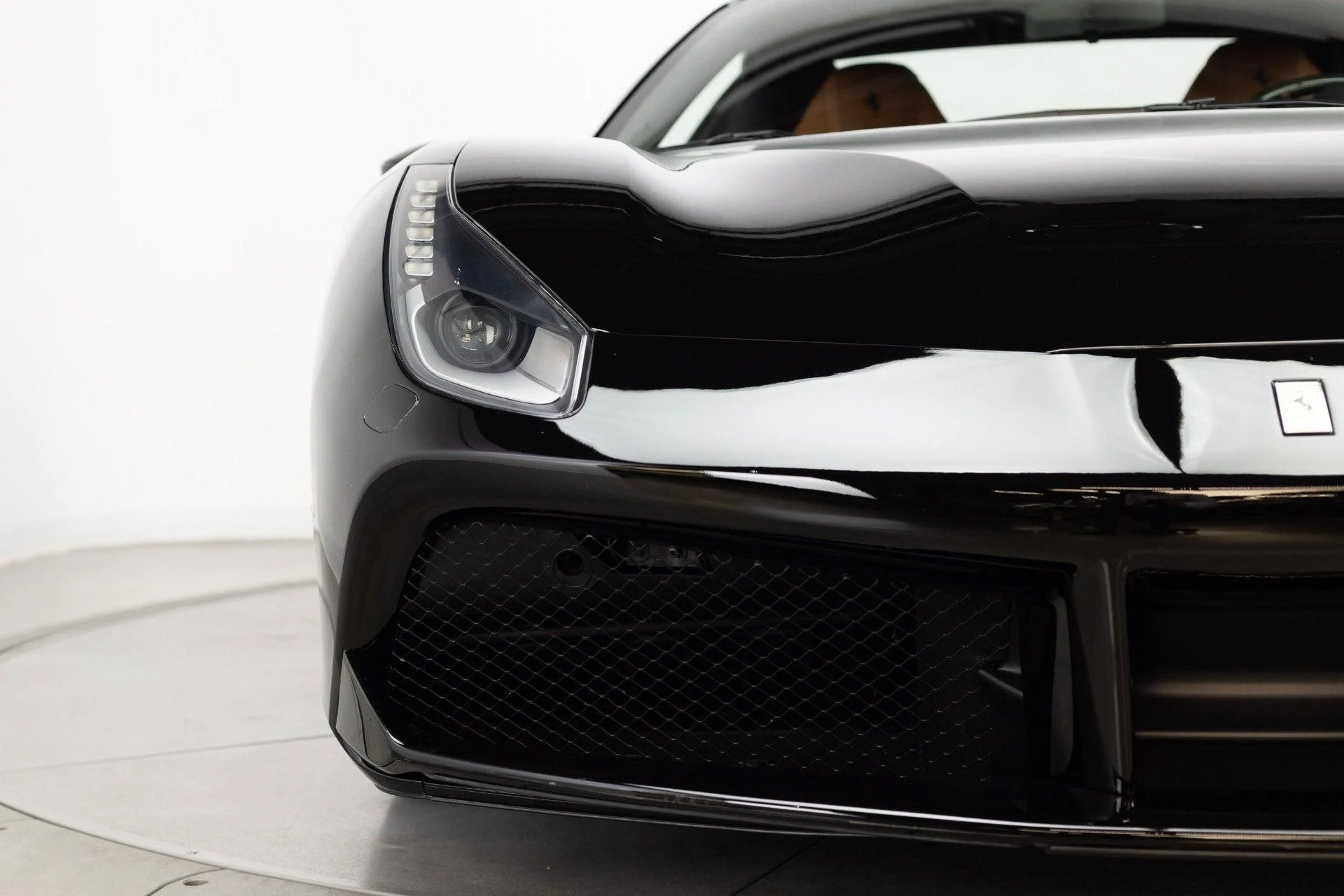 mph026_1267942526_Used_2017_Ferrari_488_Spider_1777367831_cce4dea933