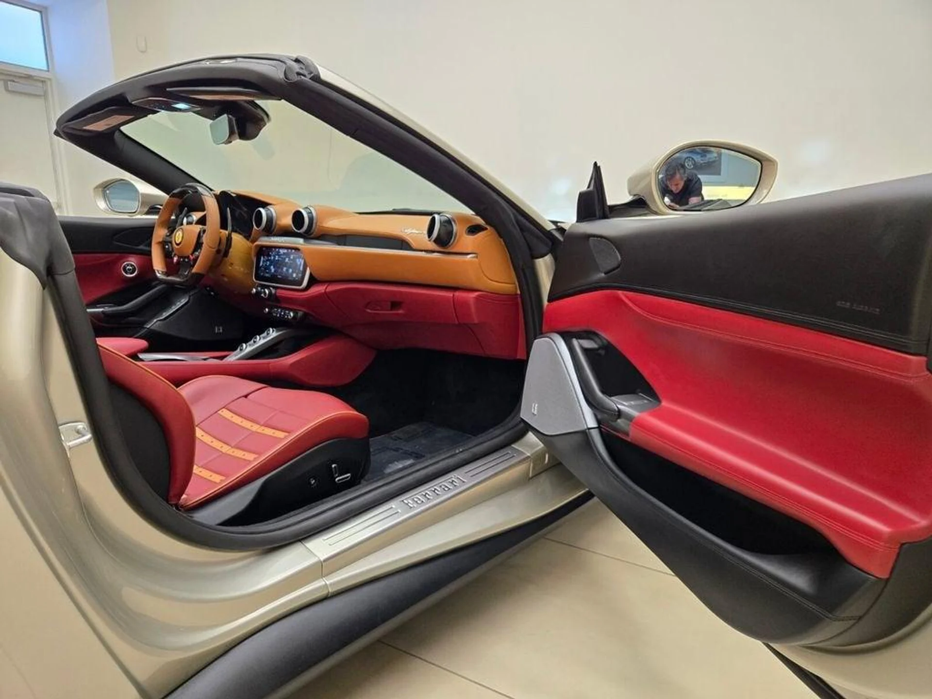 mph026_1270295279_Used_2023_Ferrari_Portofino_M_1778593637_4a75c311cd