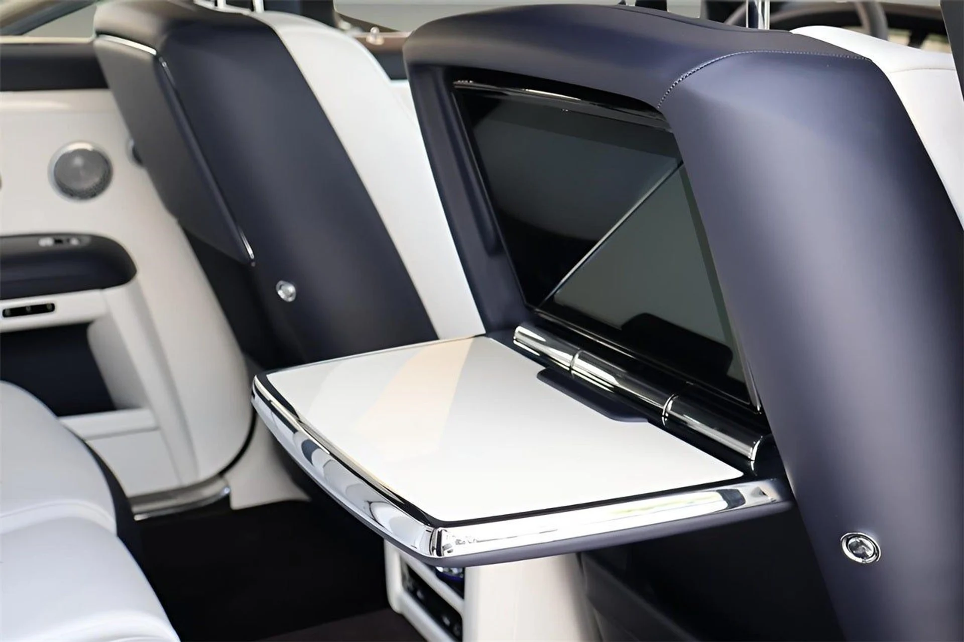 mph026_1271334223_27_10f0992bda