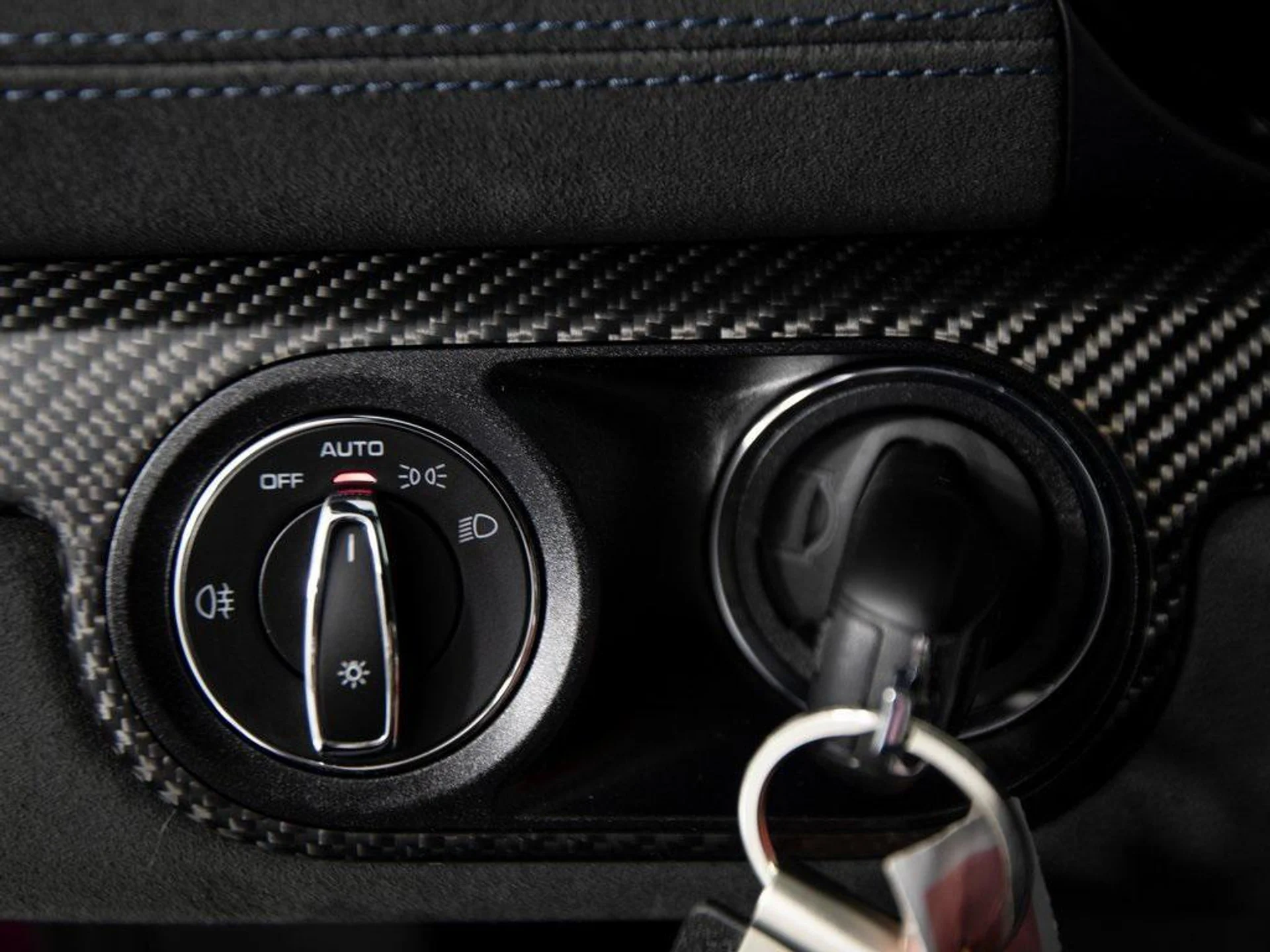 mph026_1272340460_s_WFSA_Knu4_B_Cv_IMYGAK_8_B7_QDH_5_UU_b974cb172e