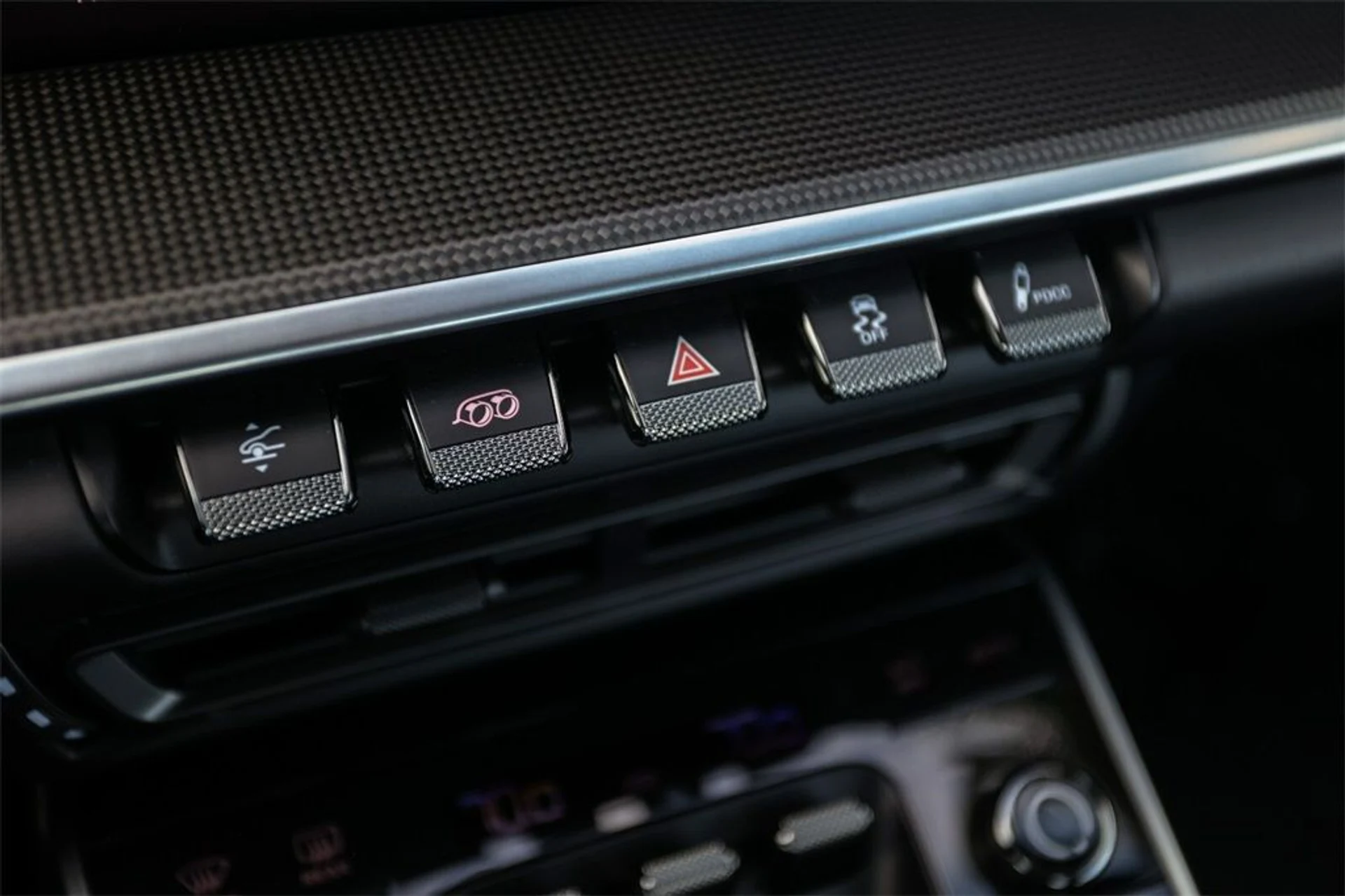 mph026_1276578285_f04ff85c14989512e43613037f4cb34a_1a5a876a10