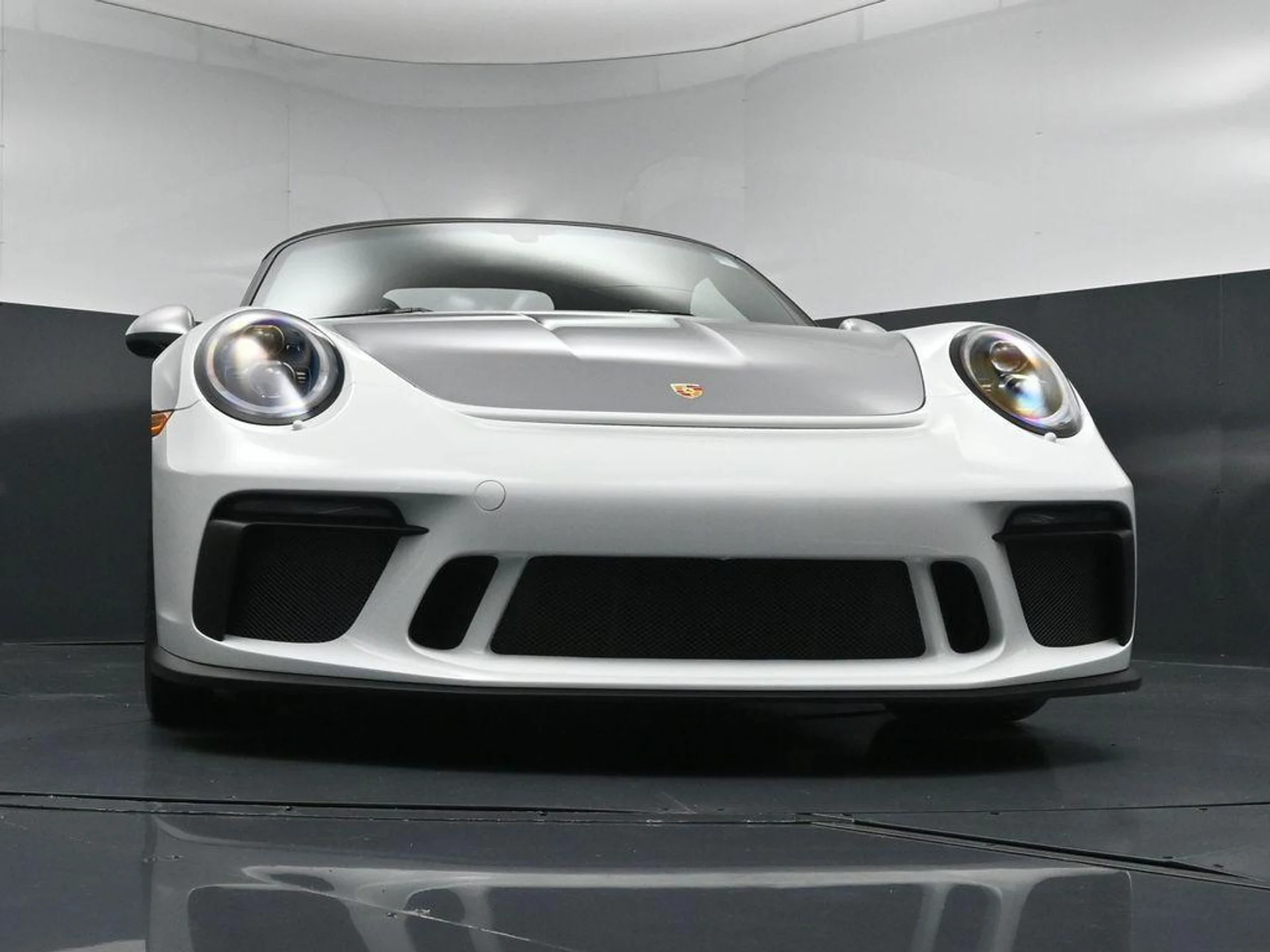 mph026_1279536511_ocbo_KW_Wq_Zp_I7_Qz_B_AU_8_H9_Kh_MGI_f0e9d0c3a0