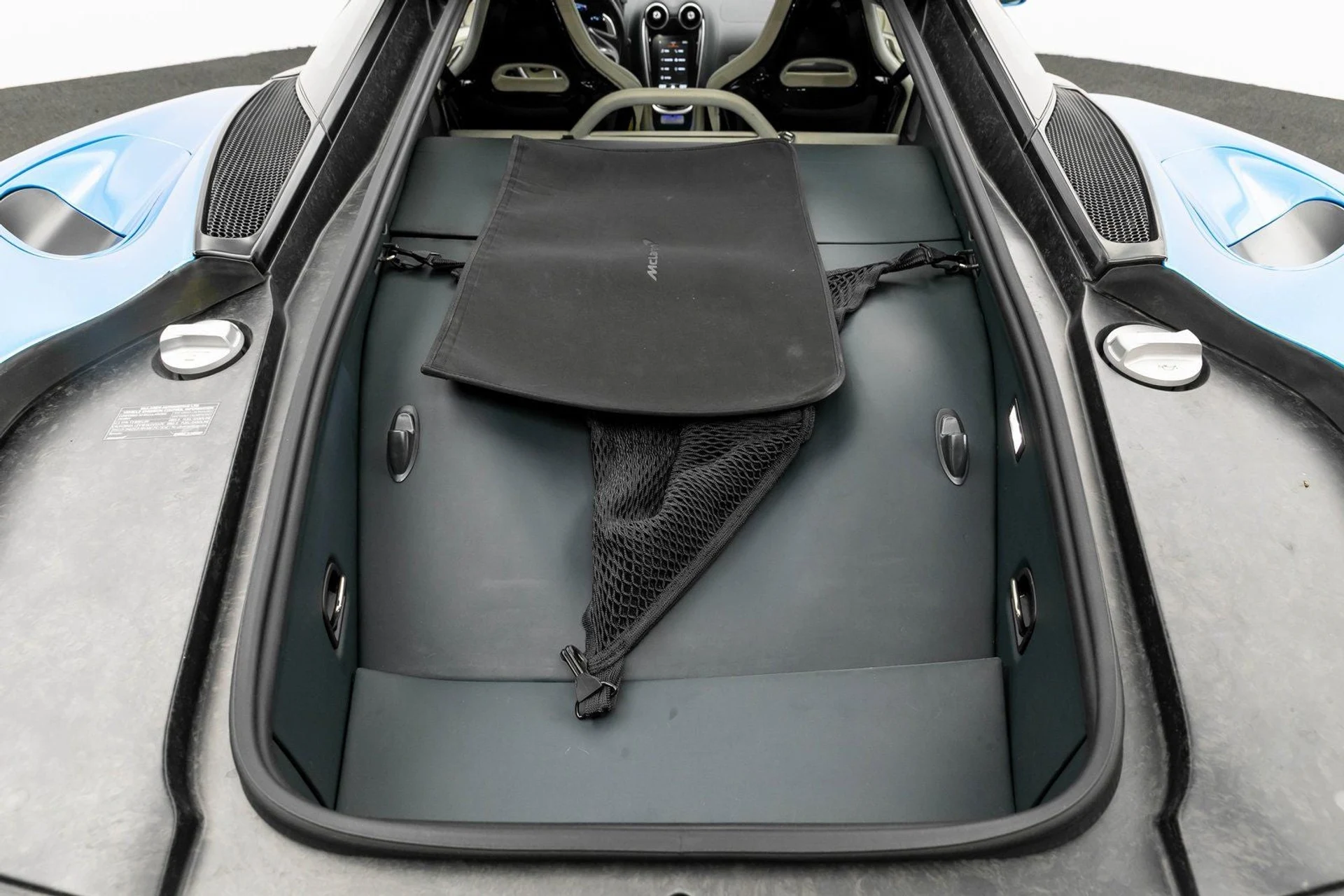 mph026_1279712185_27_08b24f5234