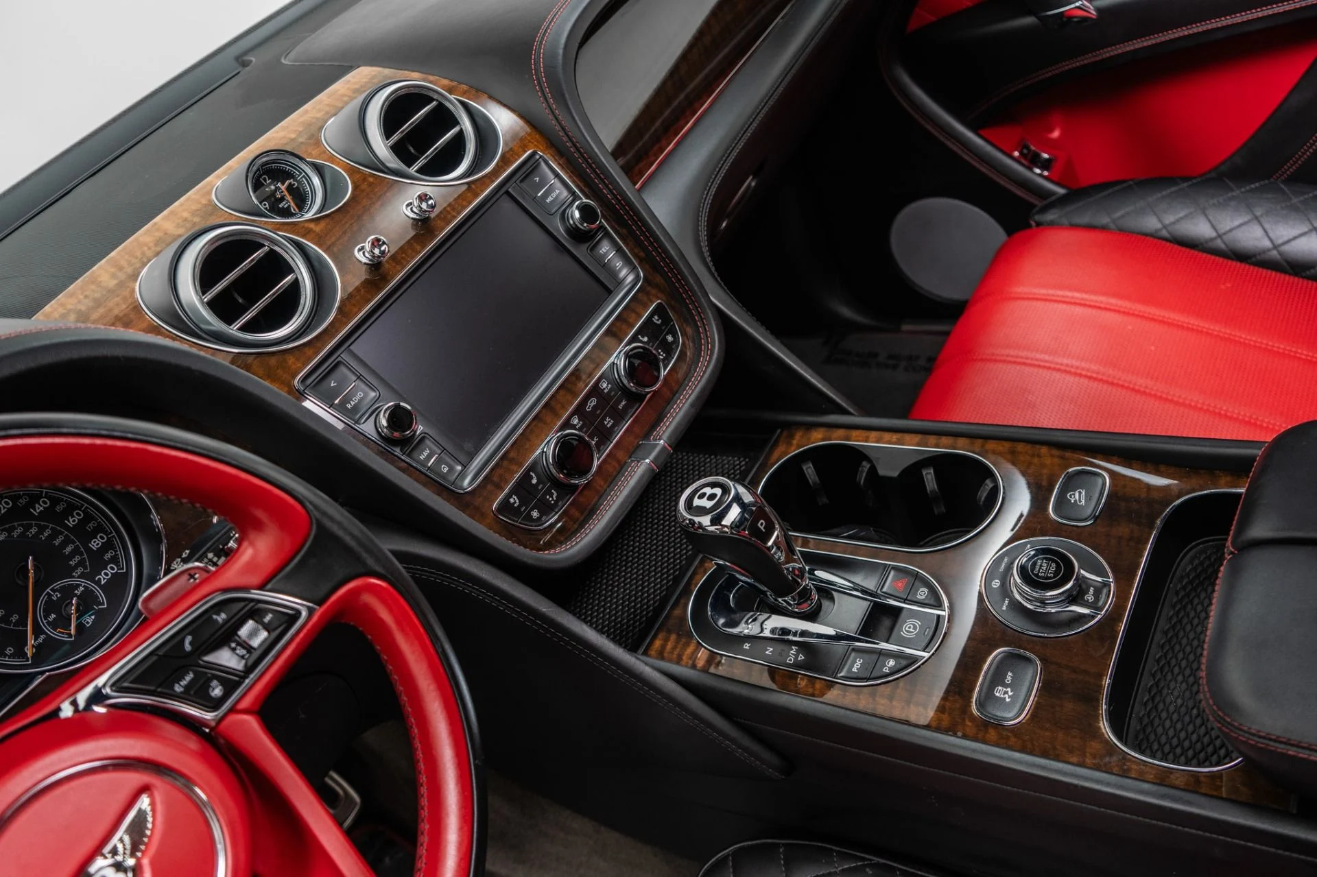 mph026_1282048877_Used_2018_Bentley_Bentayga_Activity_Edition_1786648864_c7f7071a91