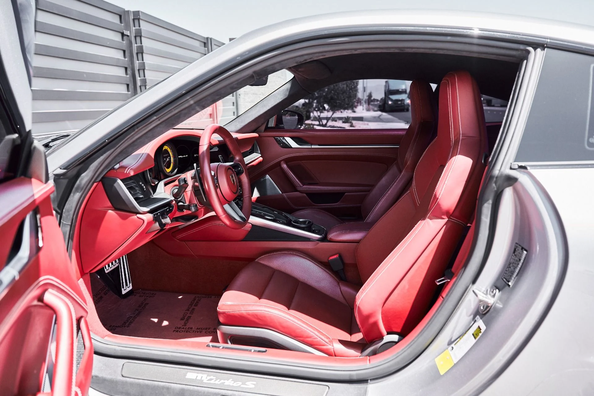 mph026_1283156974_Used_2021_Porsche_911_Turbo_S_1780968332_a0c06c2c09