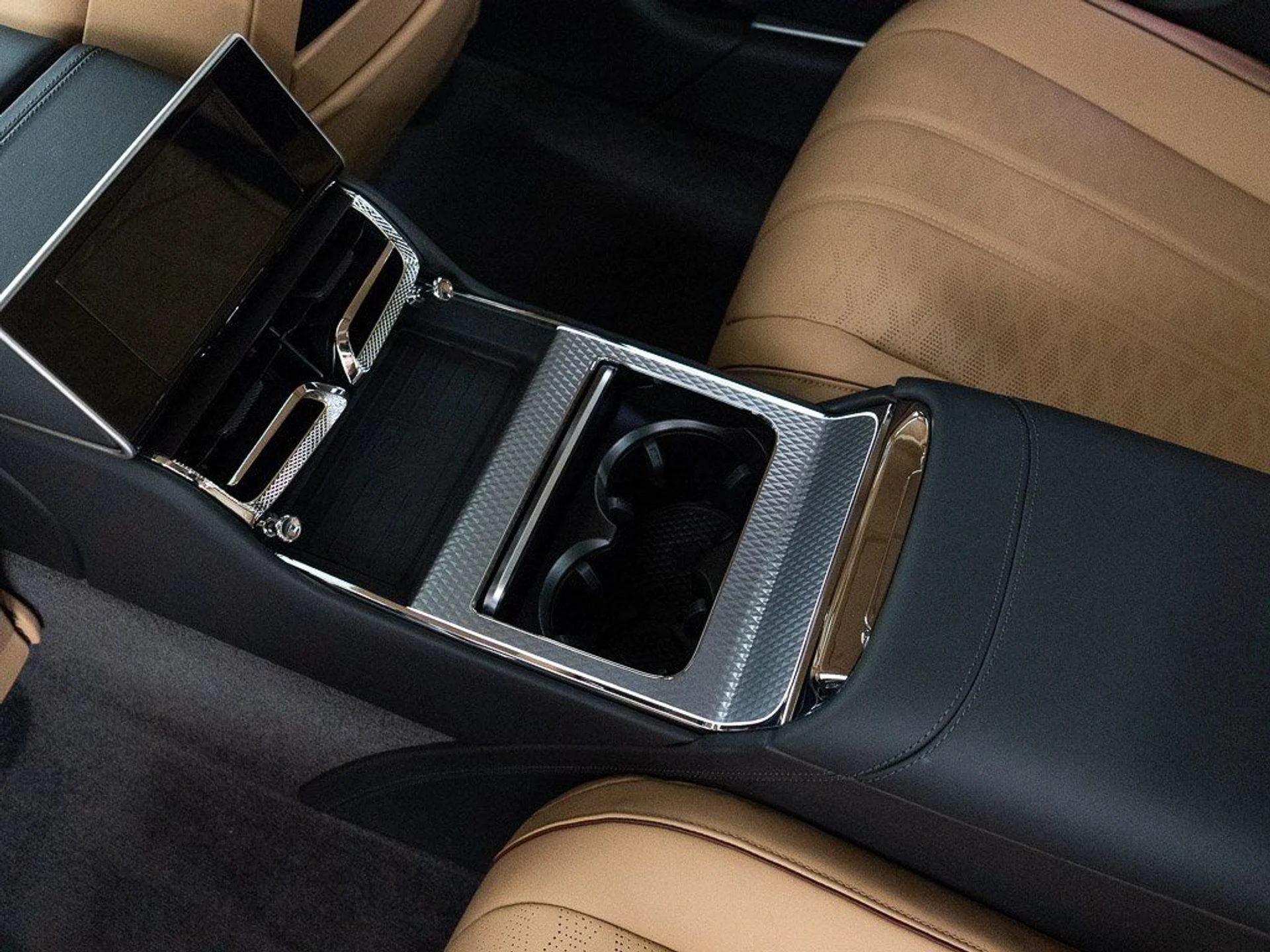 mph026_1285627106_0d6a436de61ceb416f711fc457e5c653_3aa0560c06