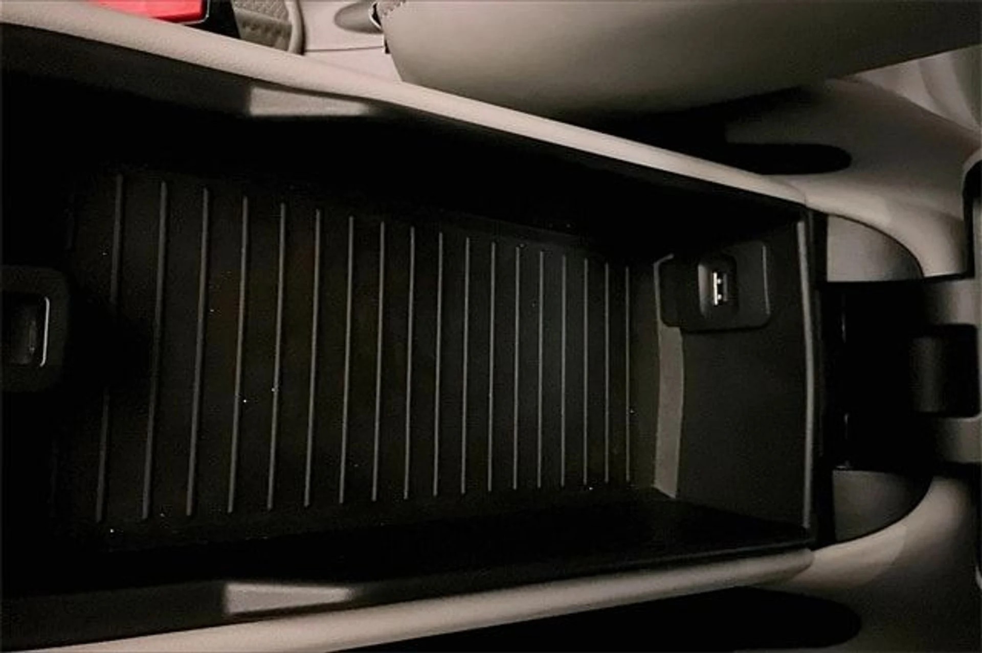 mph026_1287572009_c6c90e7fbca3e73128af586ed63442d0x_555a159322