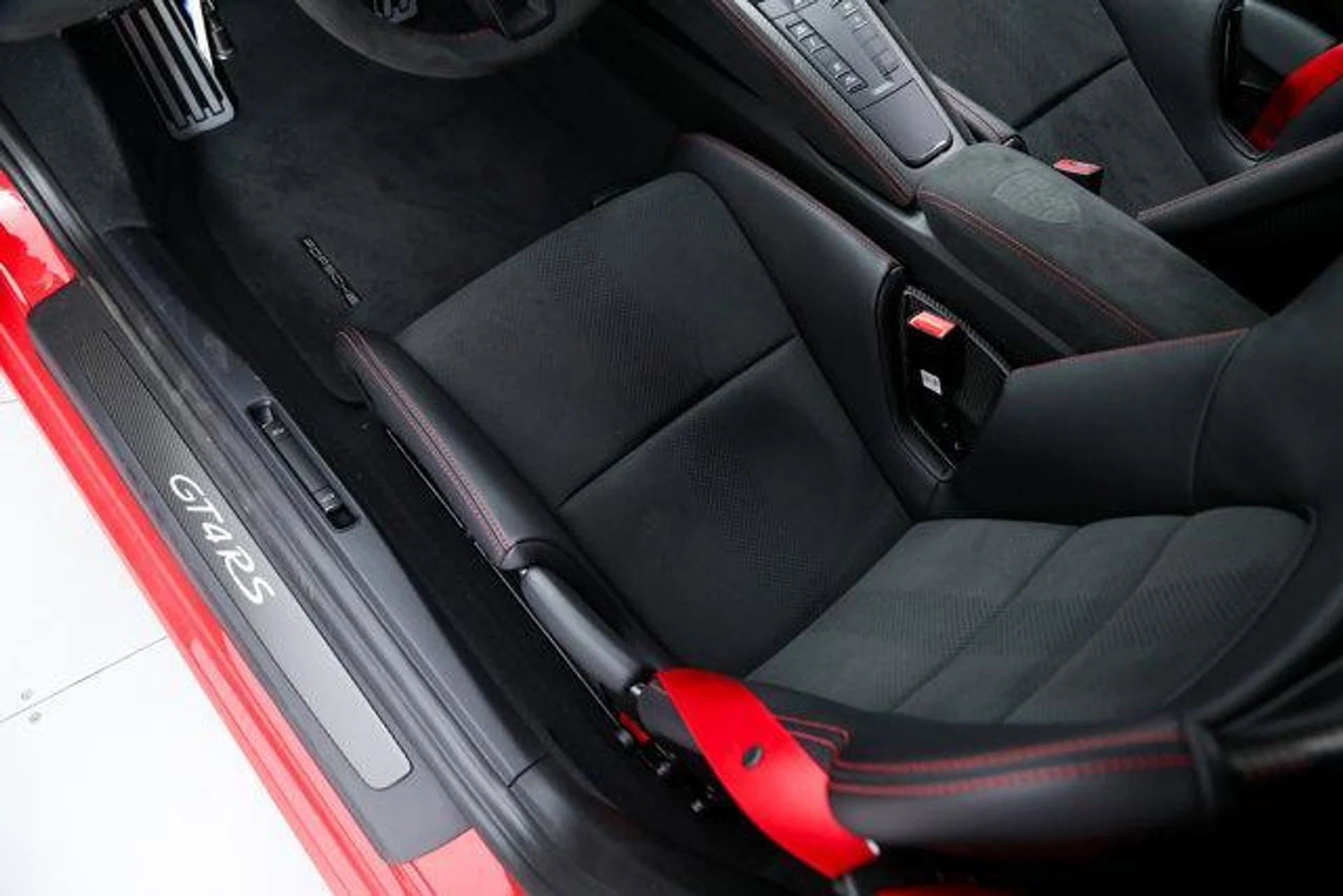 mph026_128767308_G9_YB_Kokrw_Sv1s_T2mjim_Njxkw_Rr_Q_96a5423100