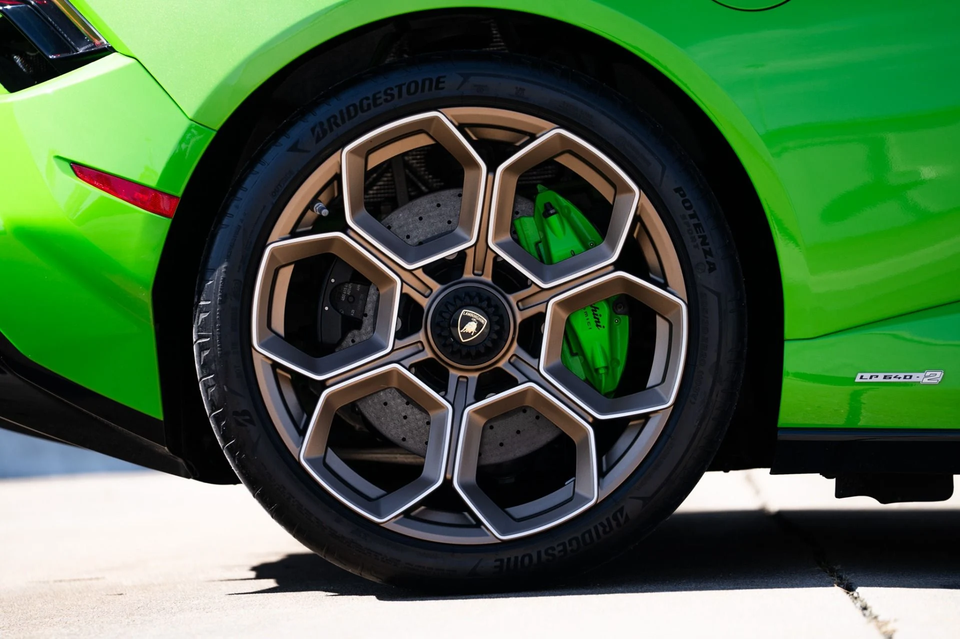 mph026_1288726863_Used_2024_Lamborghini_Huracan_Tecnica_1764704273_e398e074d9