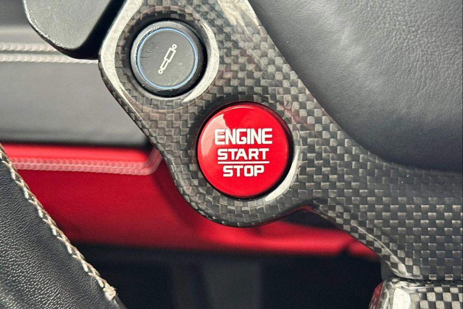 mph026_1289982862_Jy_Nz_Lob58il_R_Xwk_Jw_Ff_Pht_XKQ_2_M_f9328a6cc7